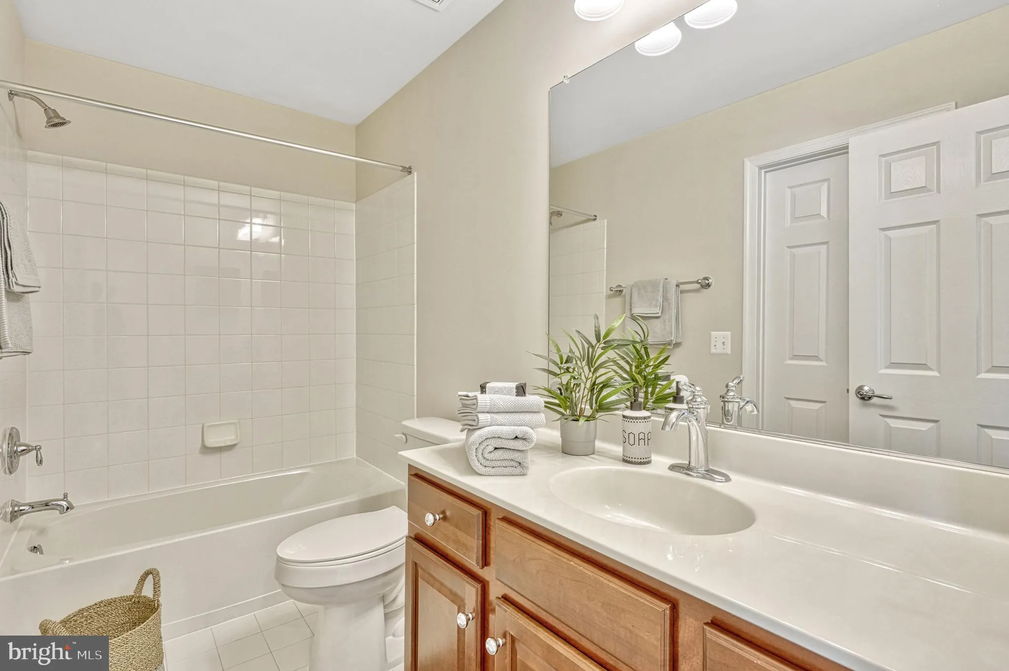 Brambleton, Virginia 20148, United States, 4 Bedrooms Bedrooms, ,4 BathroomsBathrooms,Residential,Coming Soon,172469