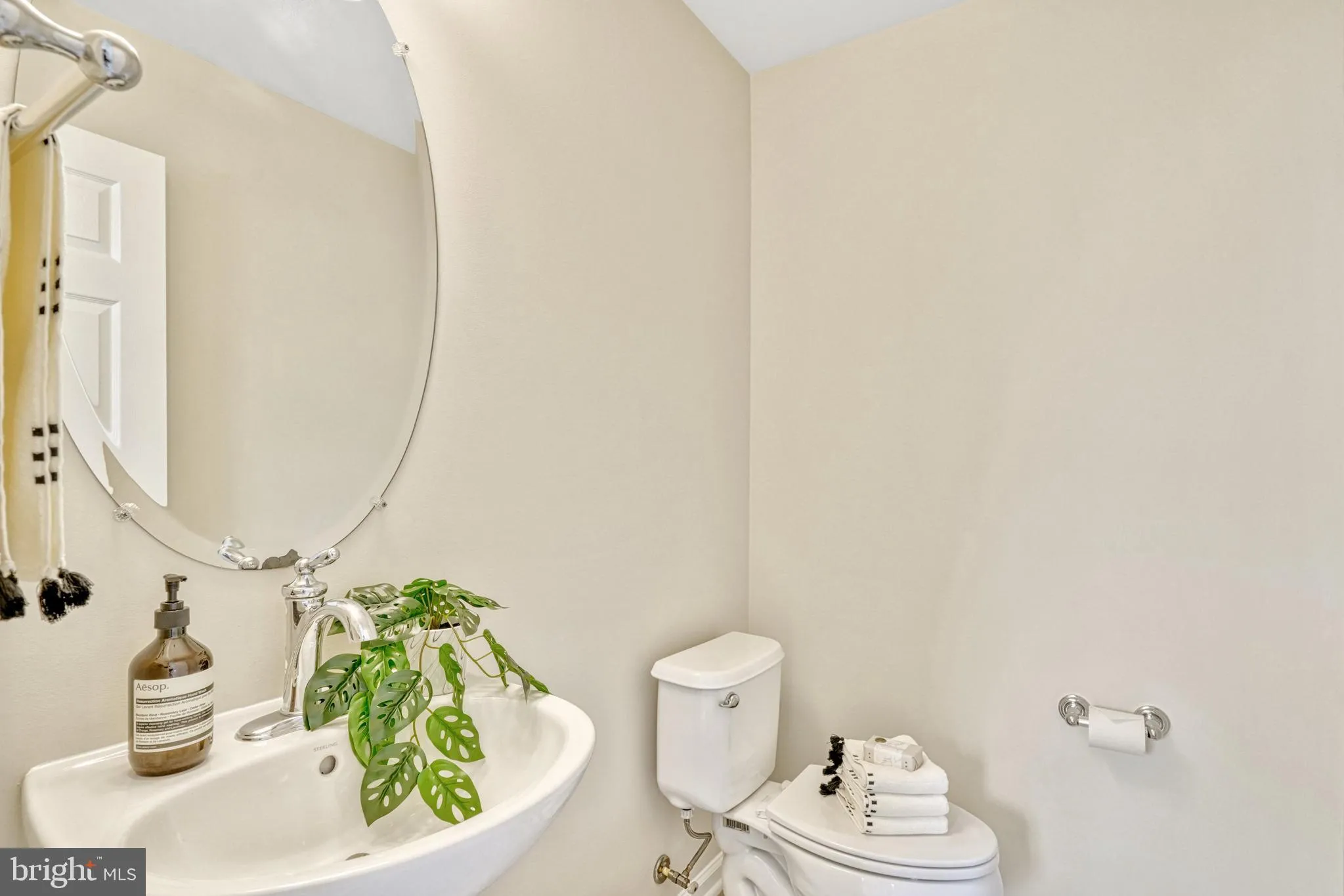 Brambleton, Virginia 20148, United States, 4 Bedrooms Bedrooms, ,4 BathroomsBathrooms,Residential,Coming Soon,172469