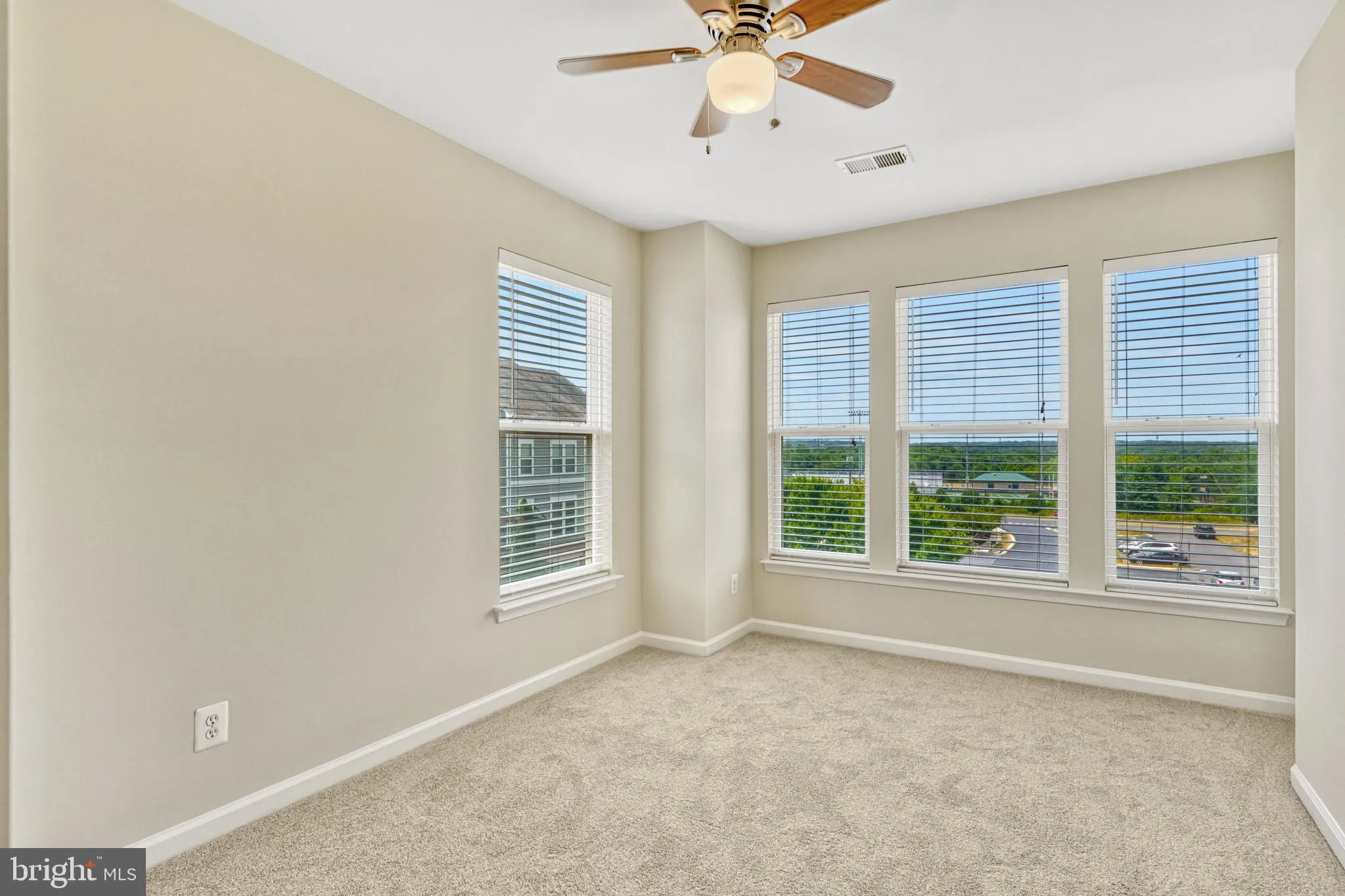 Brambleton, Virginia 20148, United States, 4 Bedrooms Bedrooms, ,4 BathroomsBathrooms,Residential,Coming Soon,172469