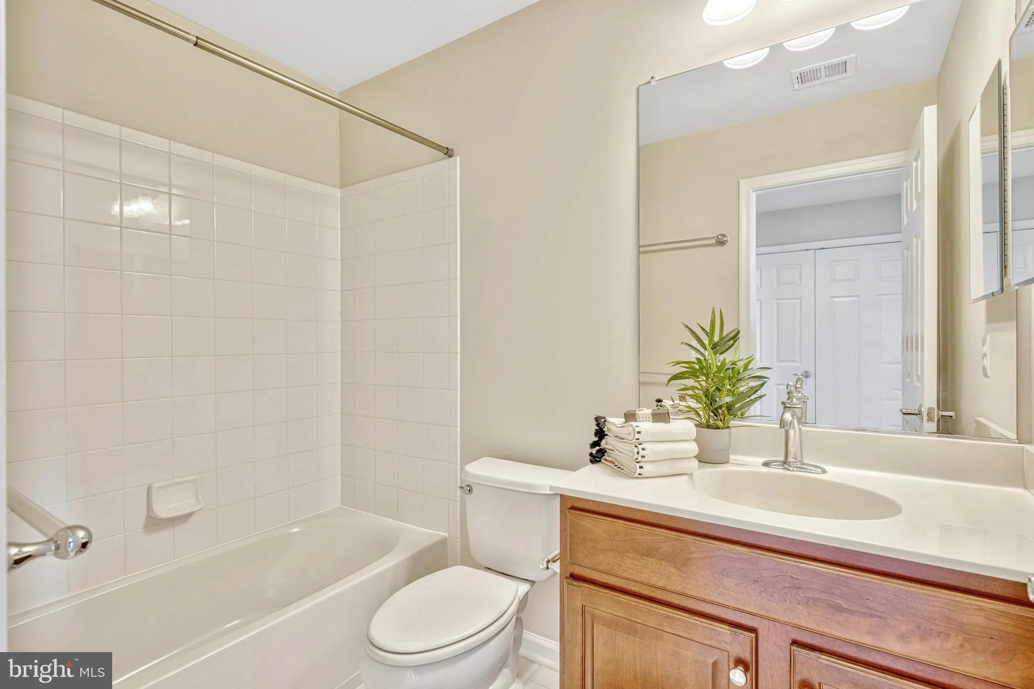 Brambleton, Virginia 20148, United States, 4 Bedrooms Bedrooms, ,4 BathroomsBathrooms,Residential,Coming Soon,172469