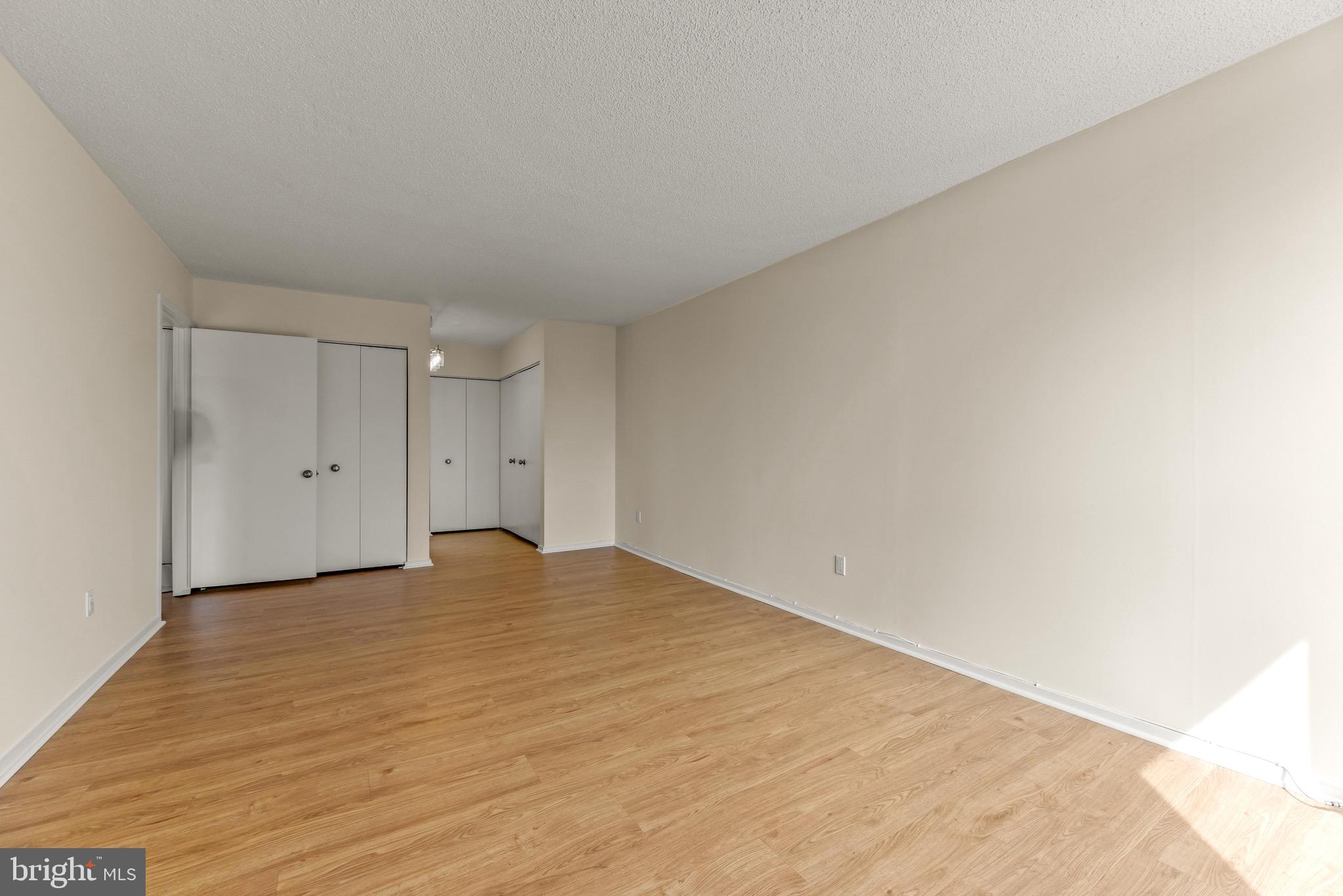 WINTHROP HOUSE - Residential