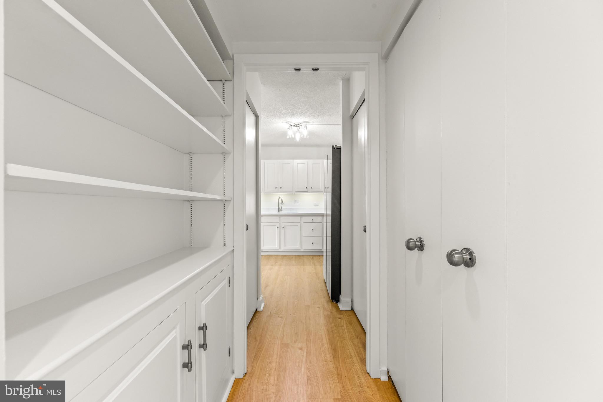 WINTHROP HOUSE - Residential