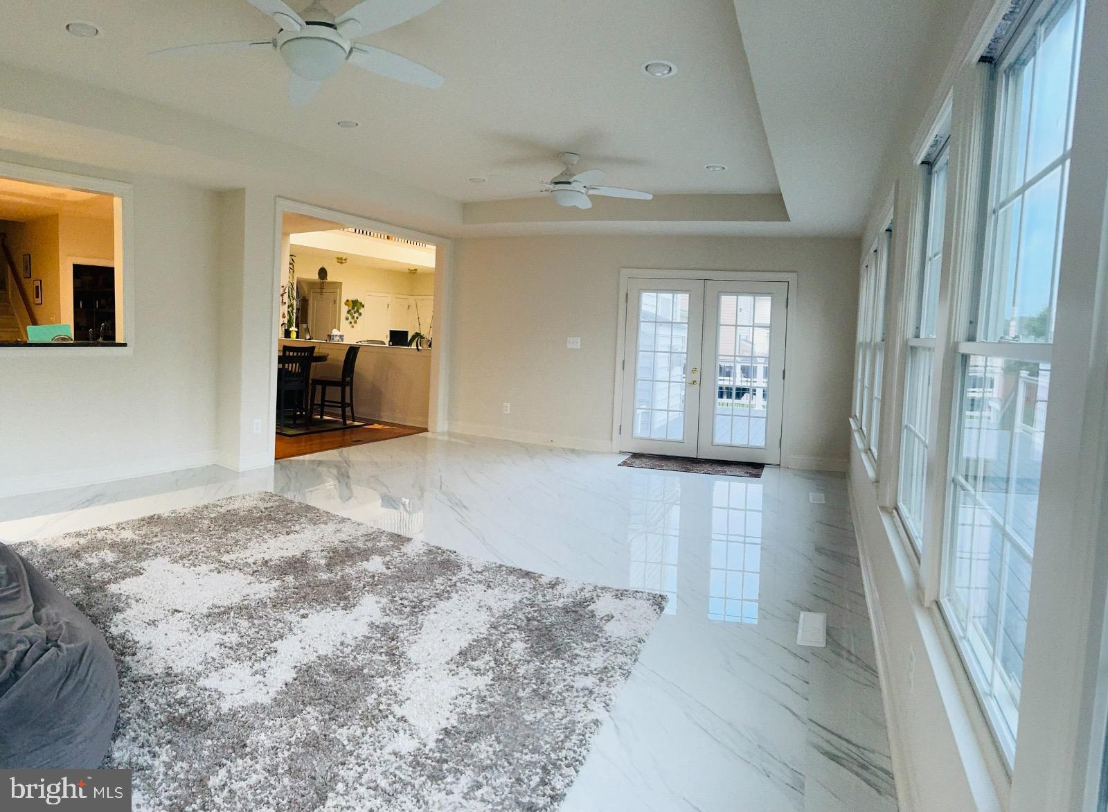 LOUDOUN VALLEY VILLAGES - Residential Lease