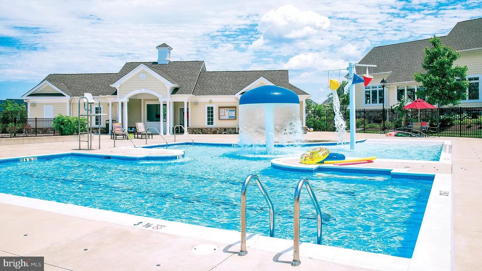 LOUDOUN VALLEY VILLAGES - Residential Lease