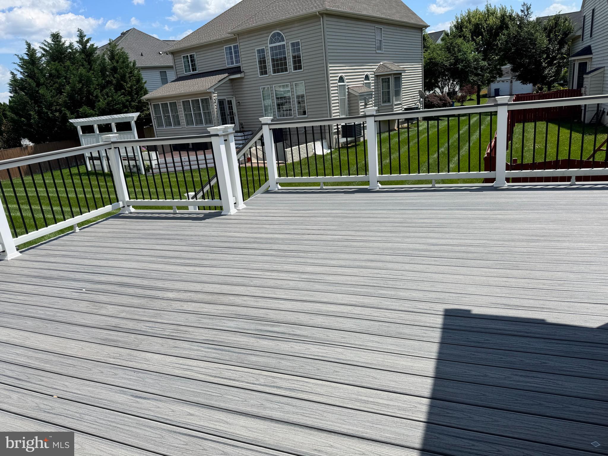 LOUDOUN VALLEY VILLAGES - Residential Lease