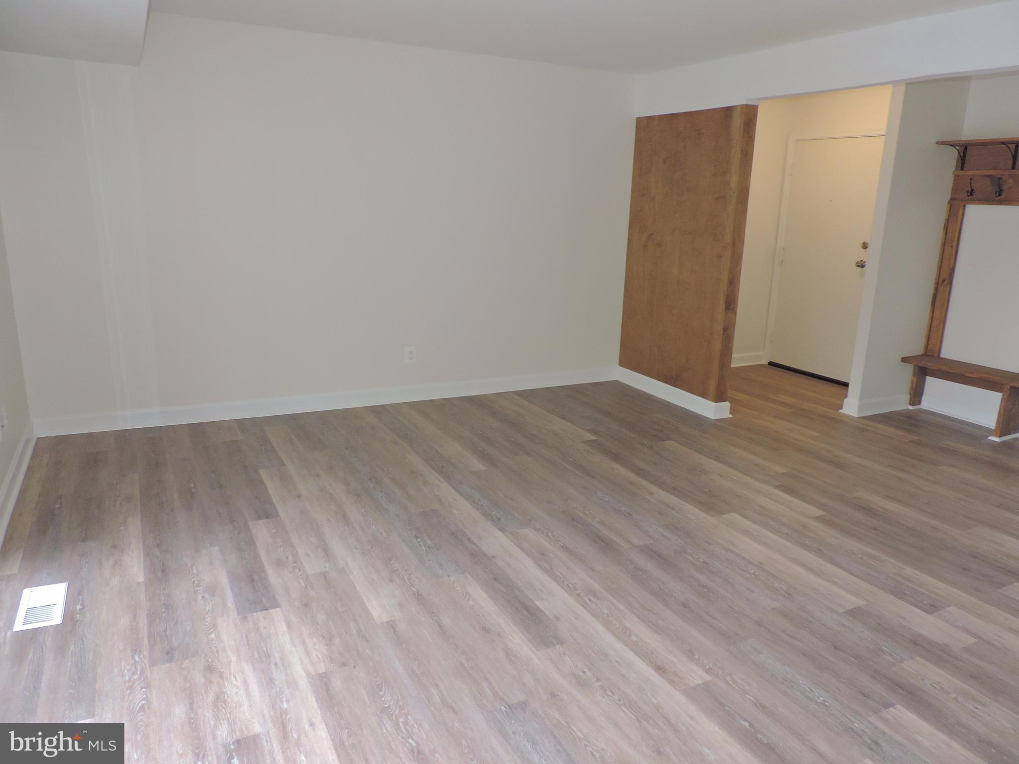 HICKORY HILLS CONDOMINIUMS - Residential