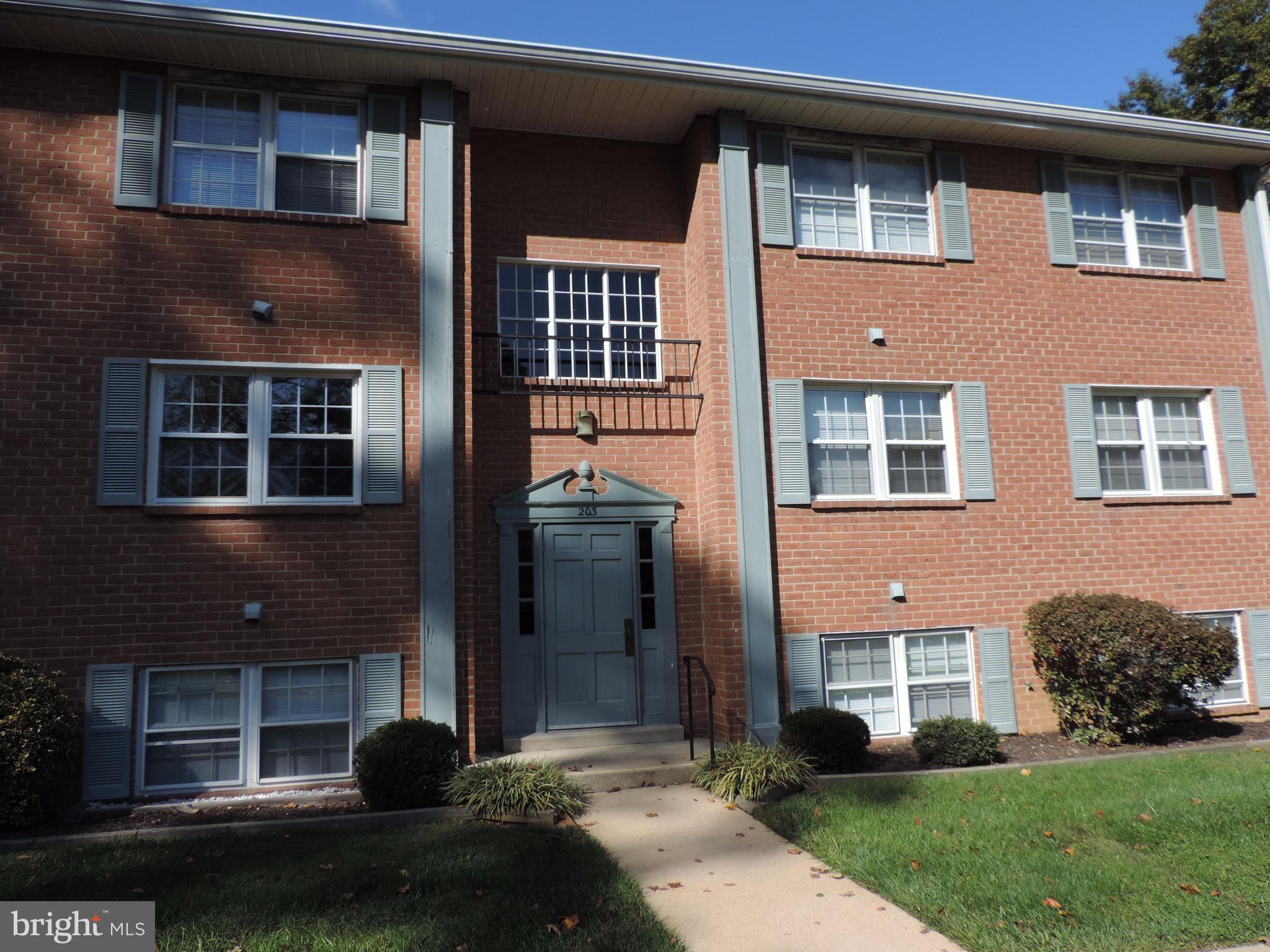 HICKORY HILLS CONDOMINIUMS - Residential