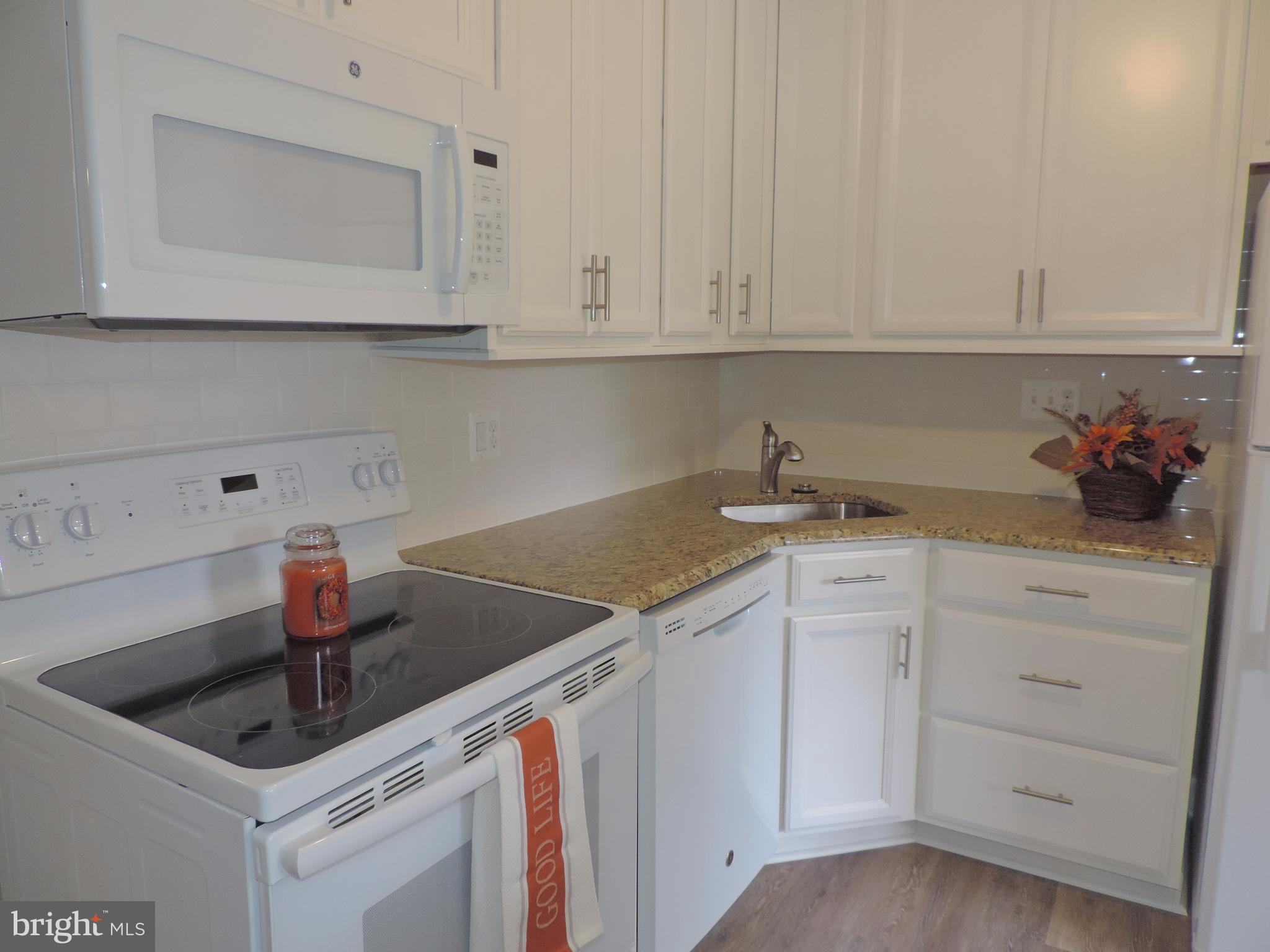 HICKORY HILLS CONDOMINIUMS - Residential