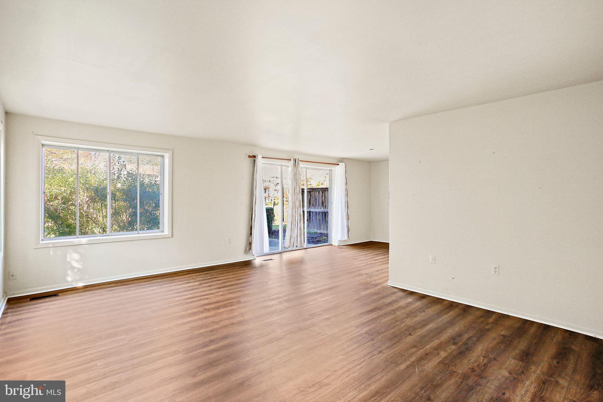 THE COVE - Residential