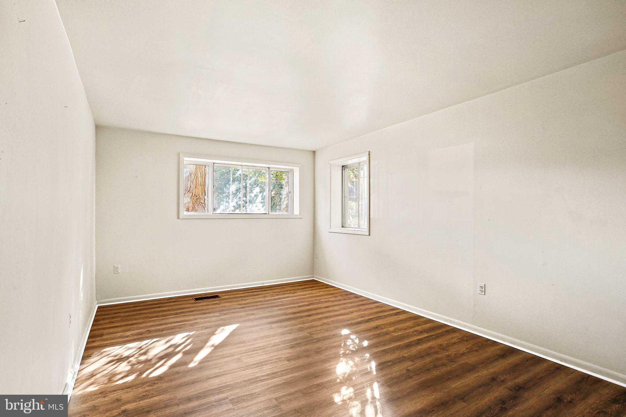 THE COVE - Residential