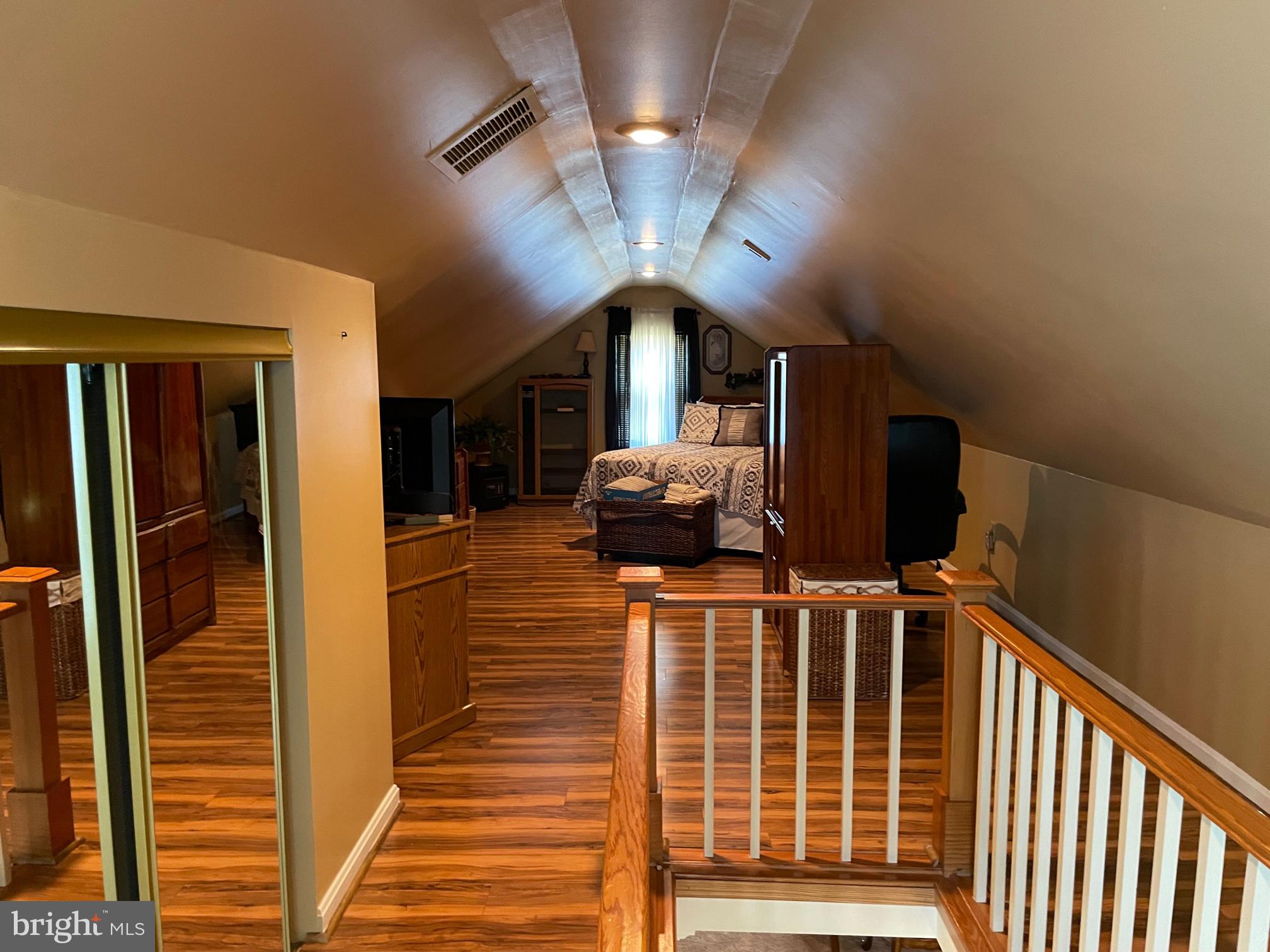 BALTIMORE HIGHLANDS - Residential