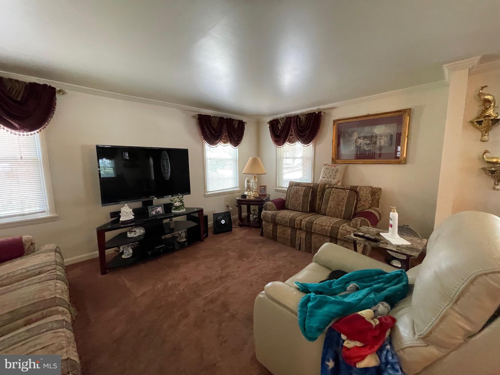 BALTIMORE HIGHLANDS - Residential