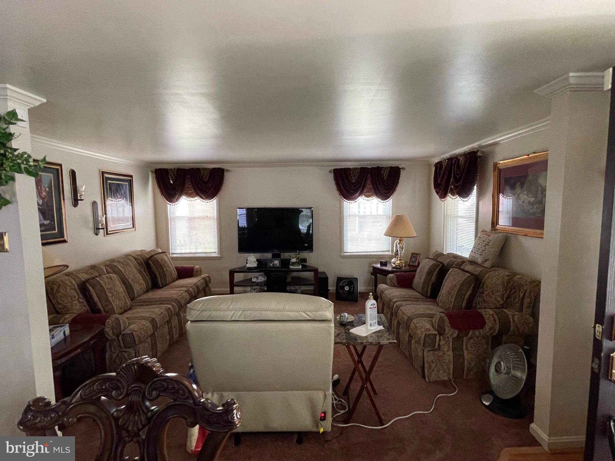 BALTIMORE HIGHLANDS - Residential