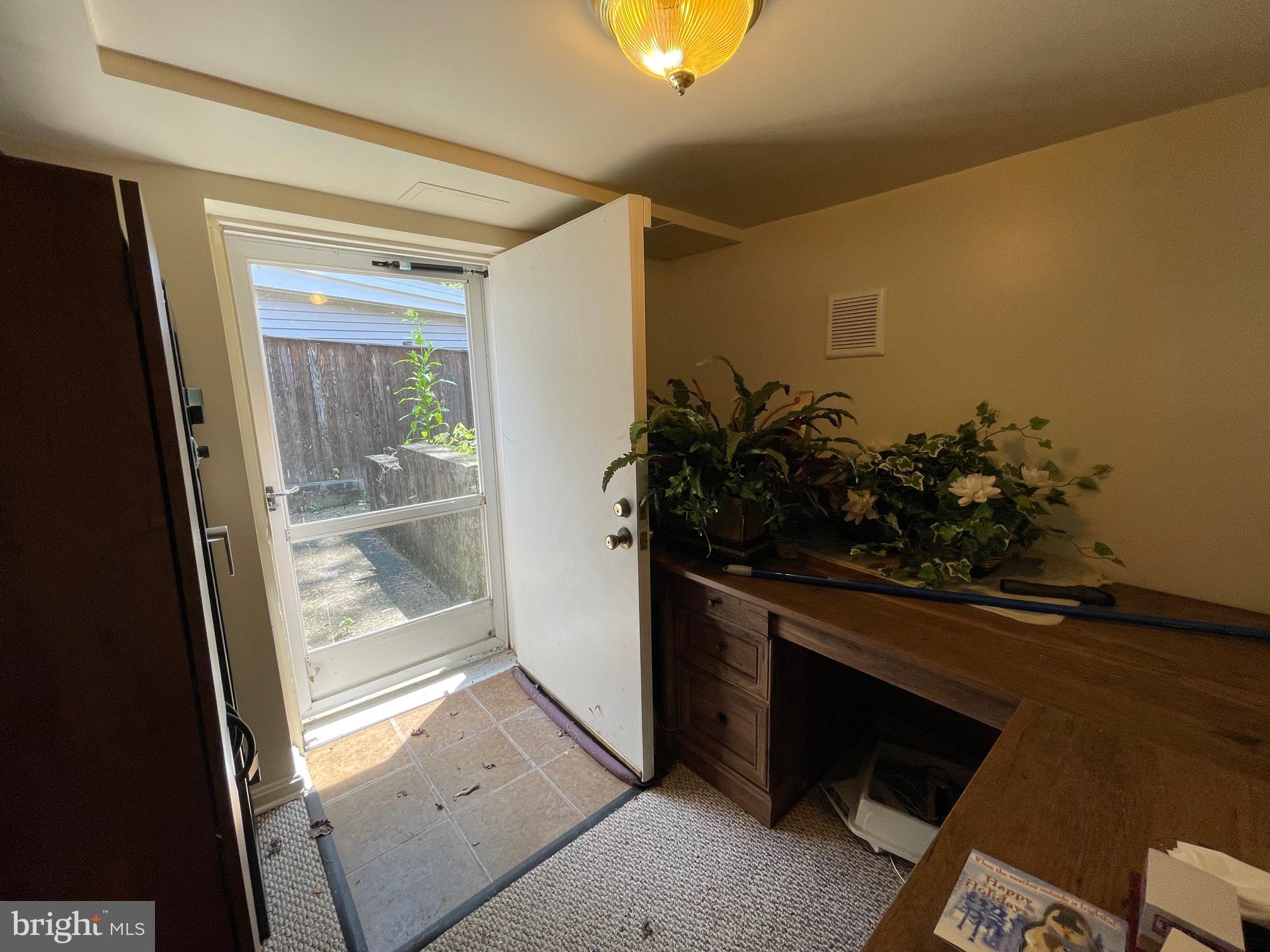 BALTIMORE HIGHLANDS - Residential