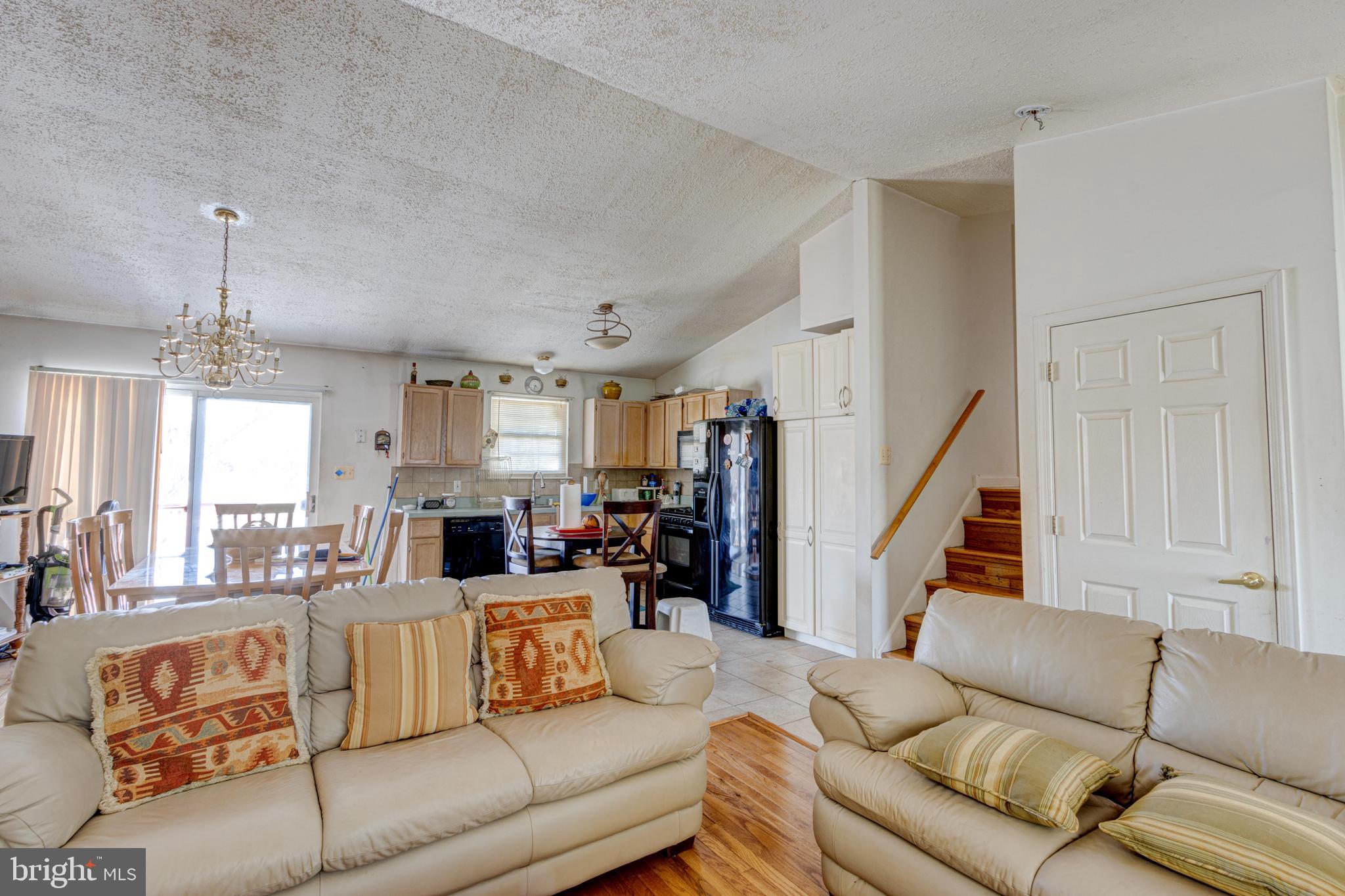 OLD COURT VILLAGE - Residential