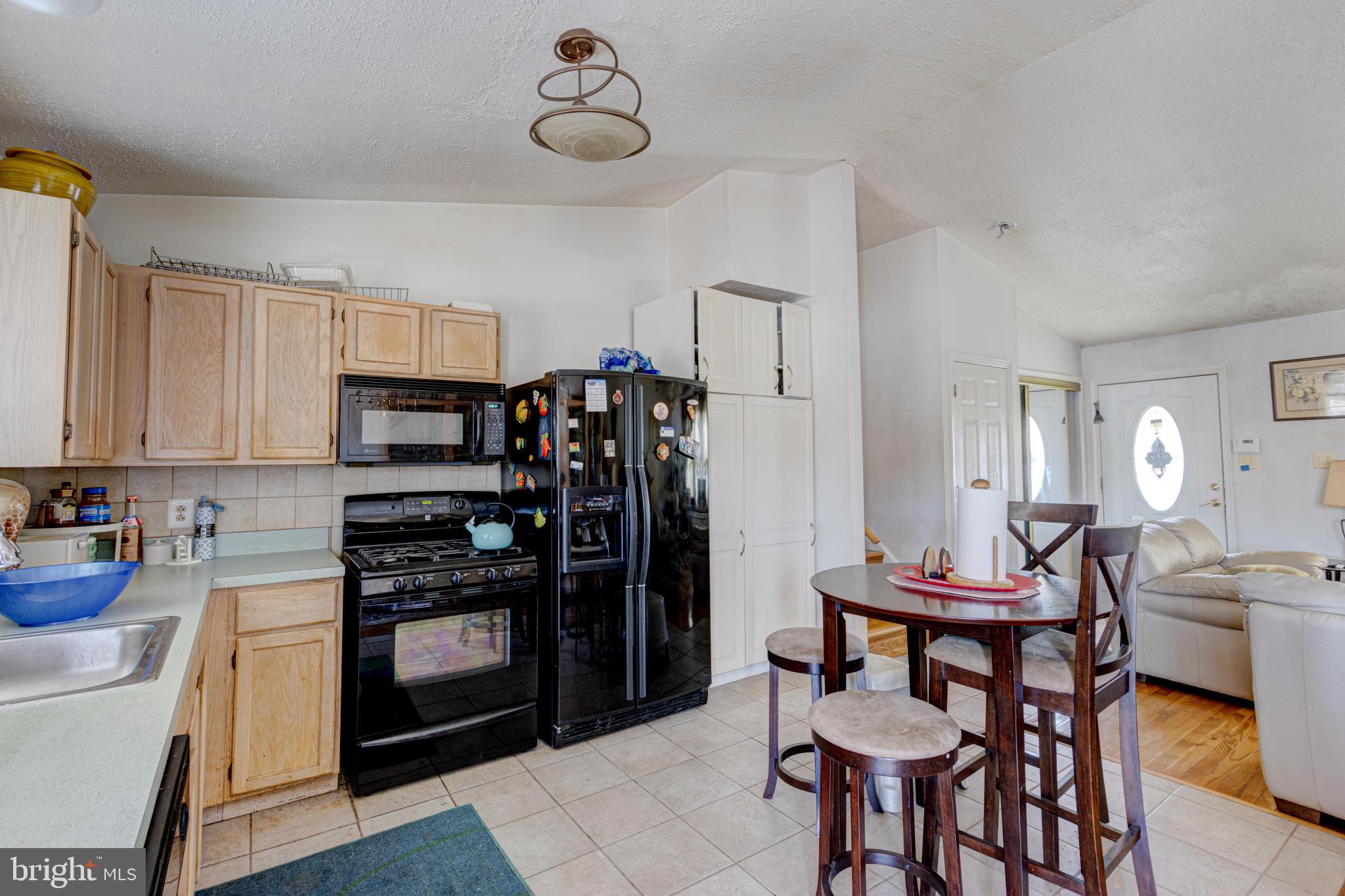 OLD COURT VILLAGE - Residential