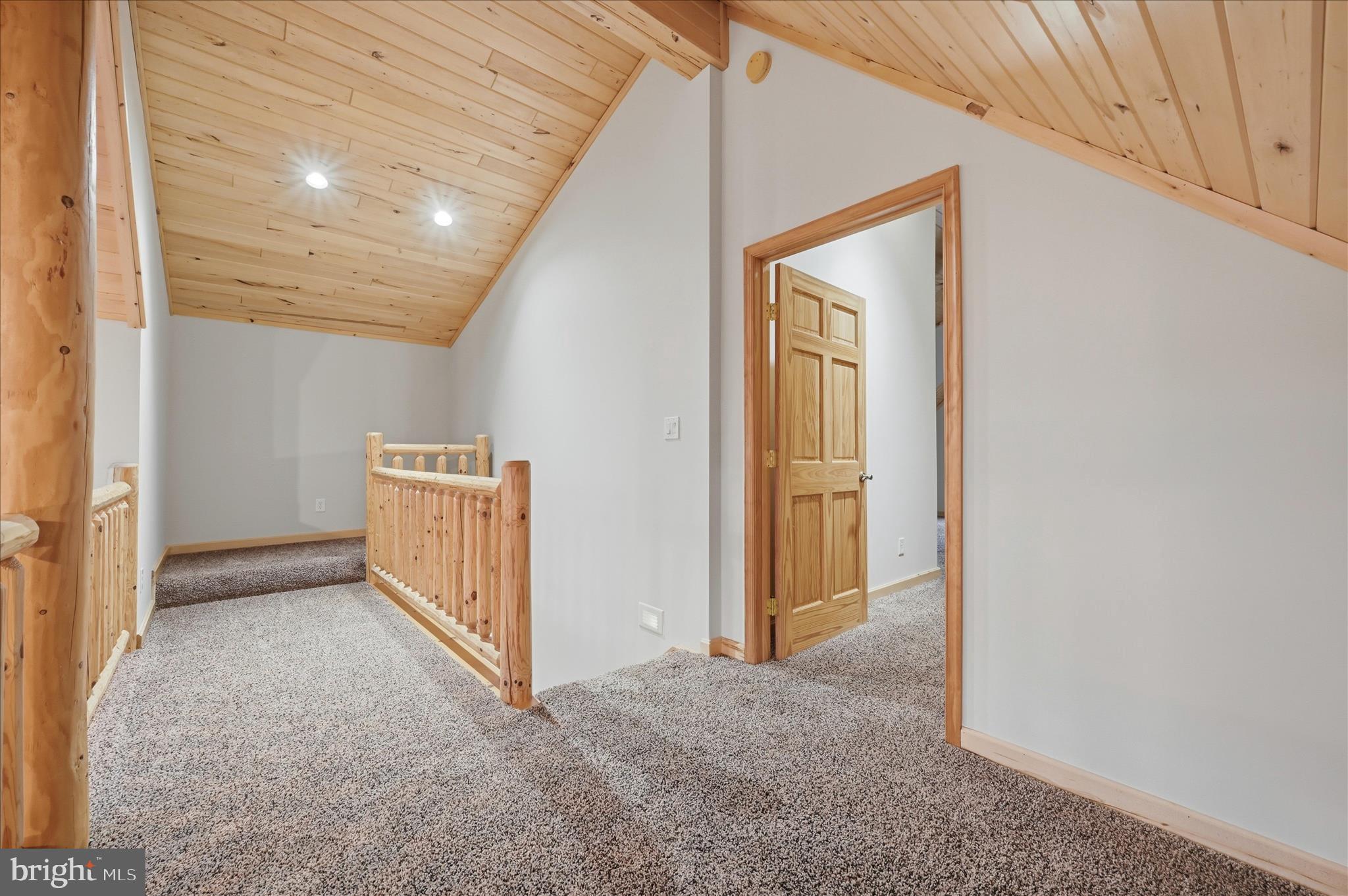 ASHTON FOREST - Residential