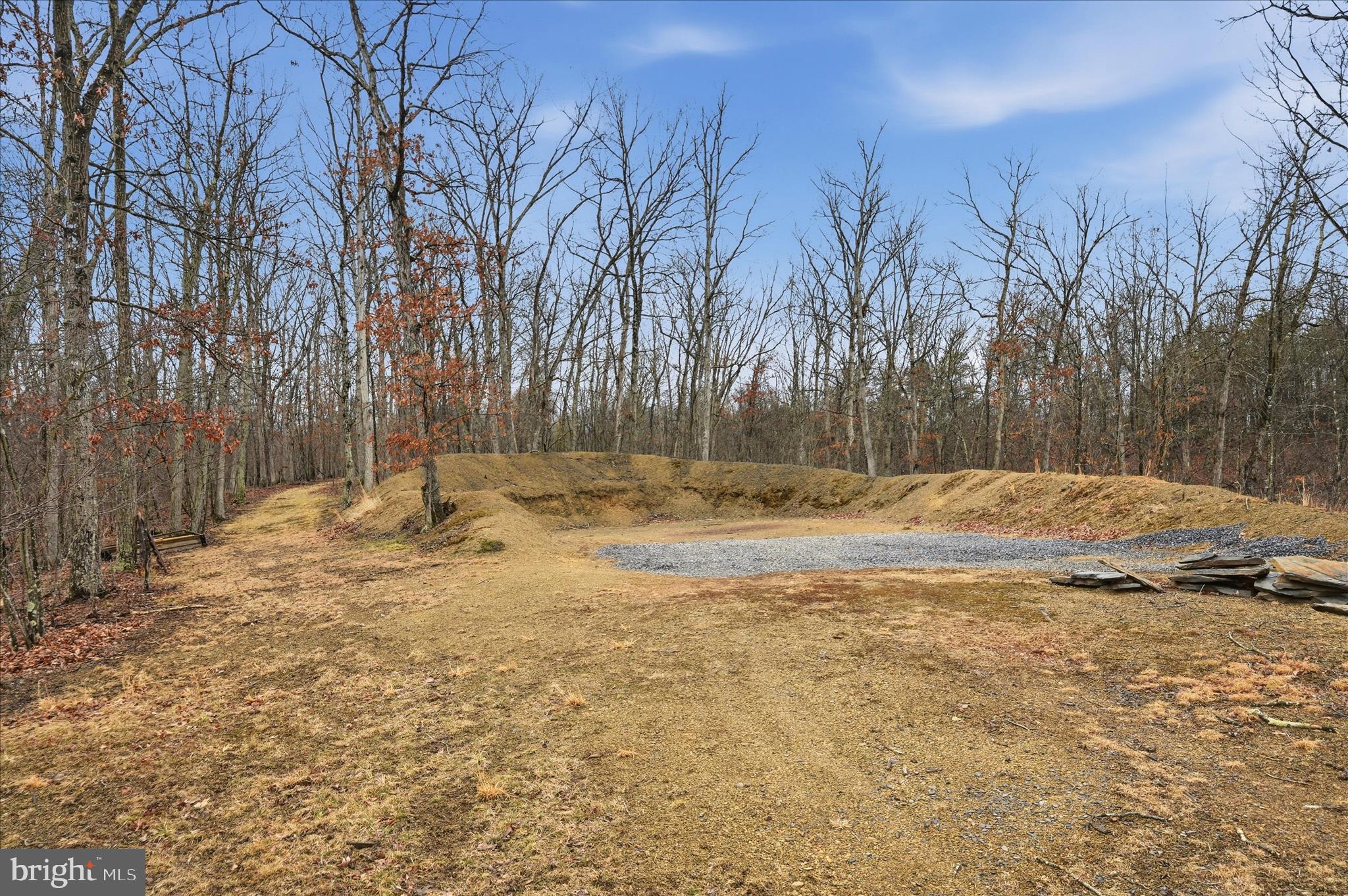 ASHTON FOREST - Residential