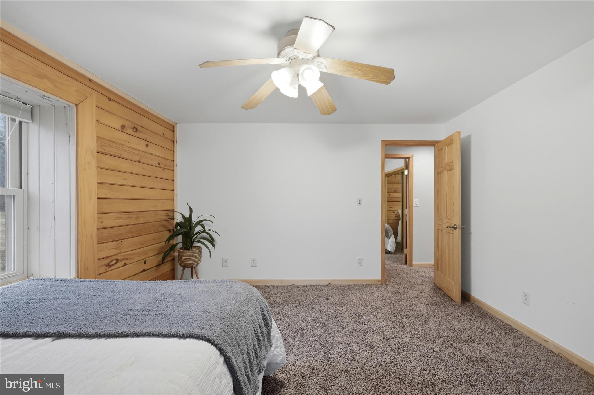 ASHTON FOREST - Residential