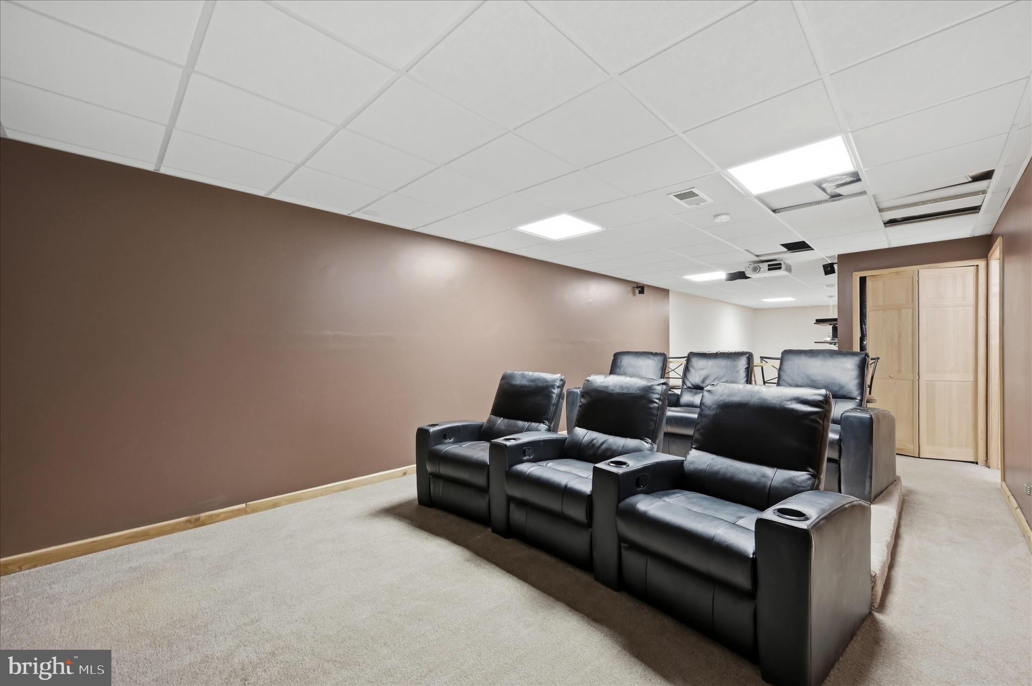 ASHTON FOREST - Residential