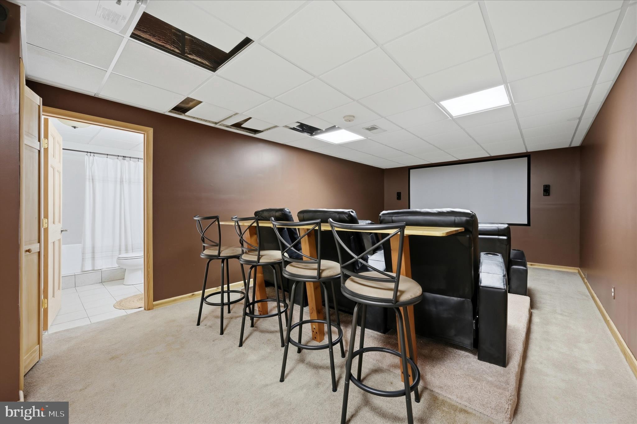 ASHTON FOREST - Residential