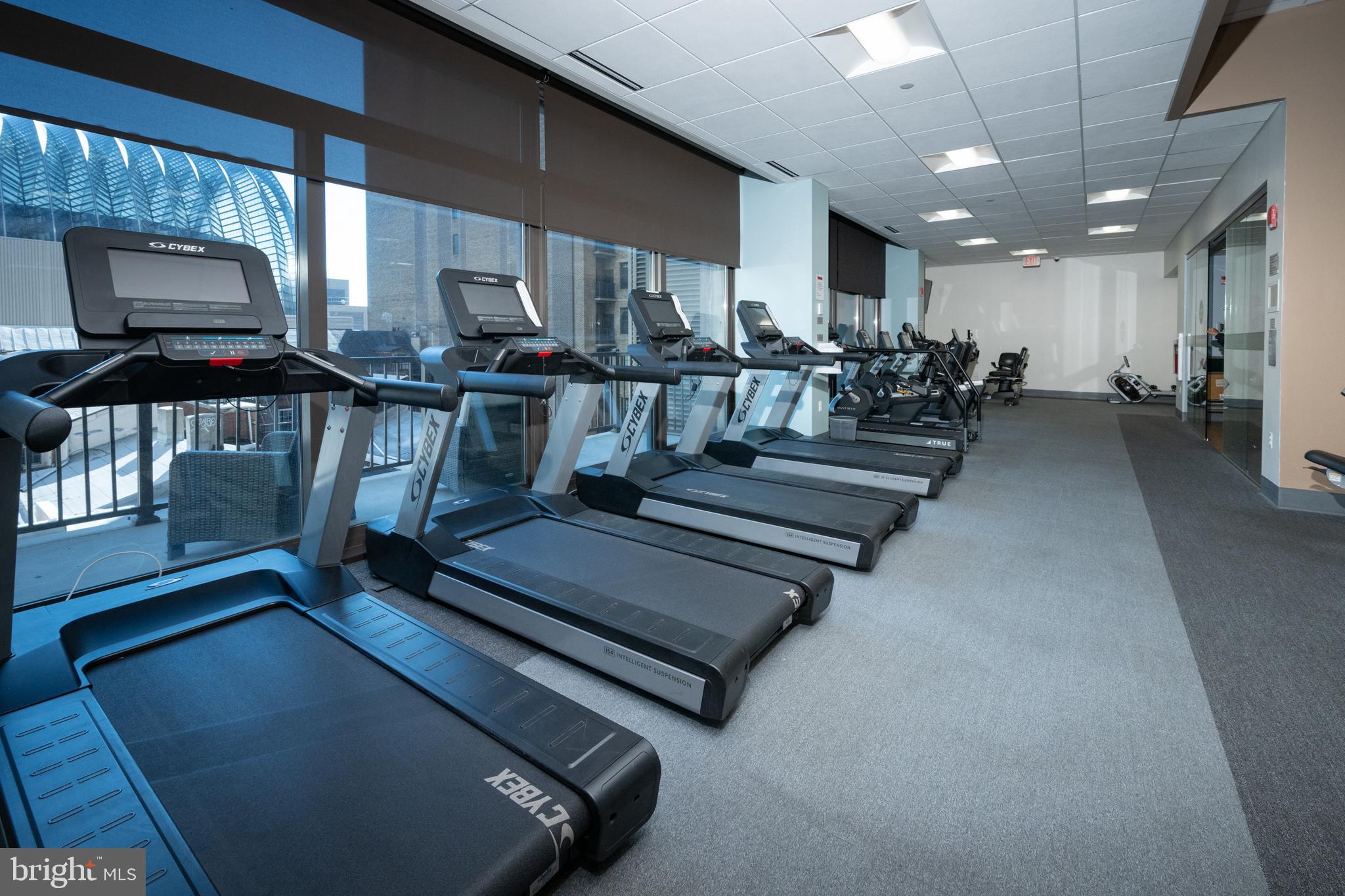 ACADEMY HOUSE - Residential