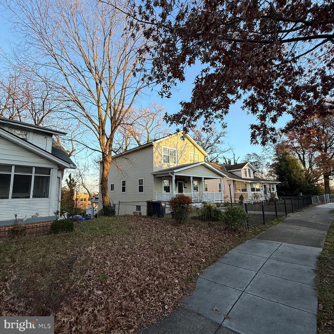 2137 30TH STREET NE