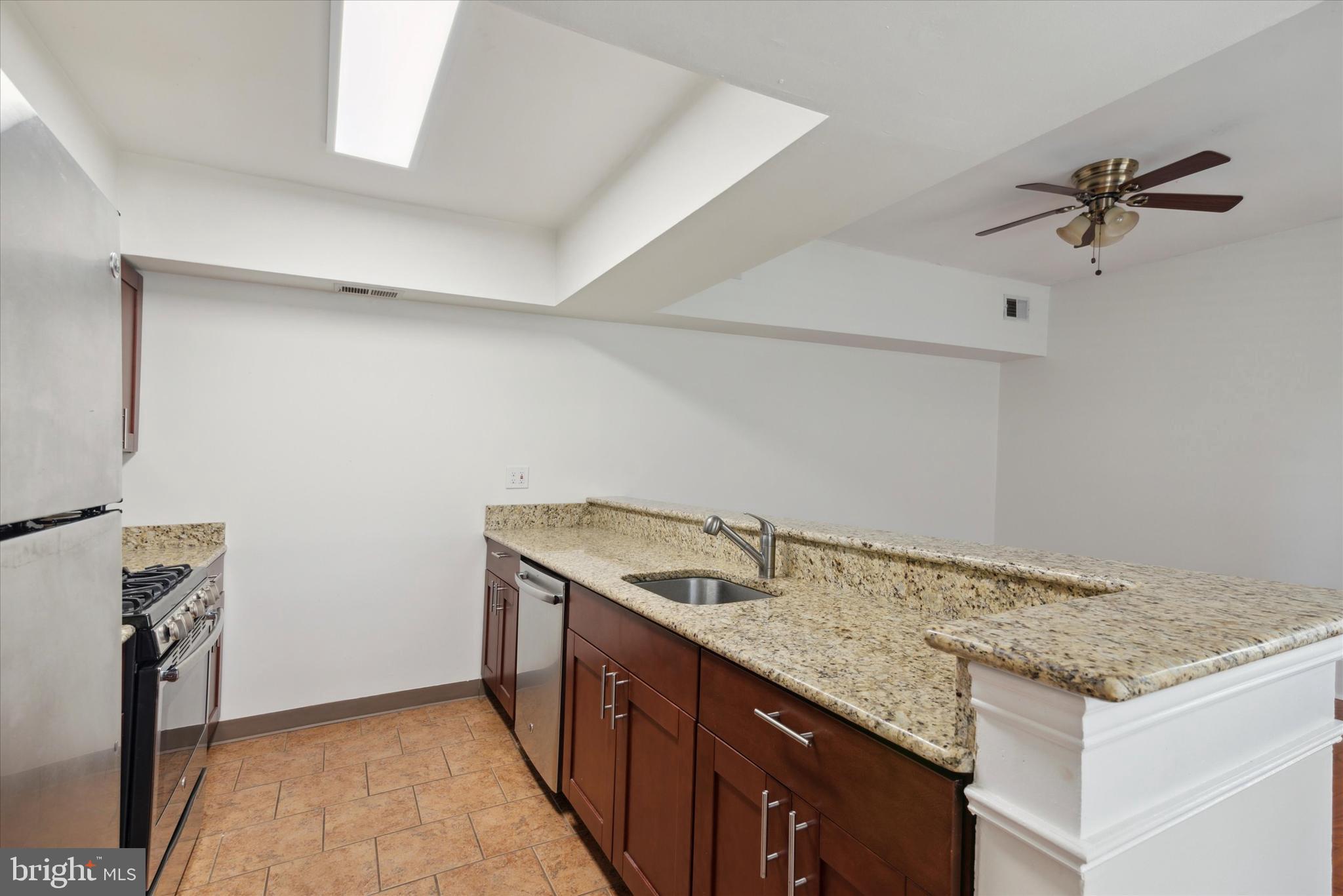 SPRING GARDEN - Residential Lease
