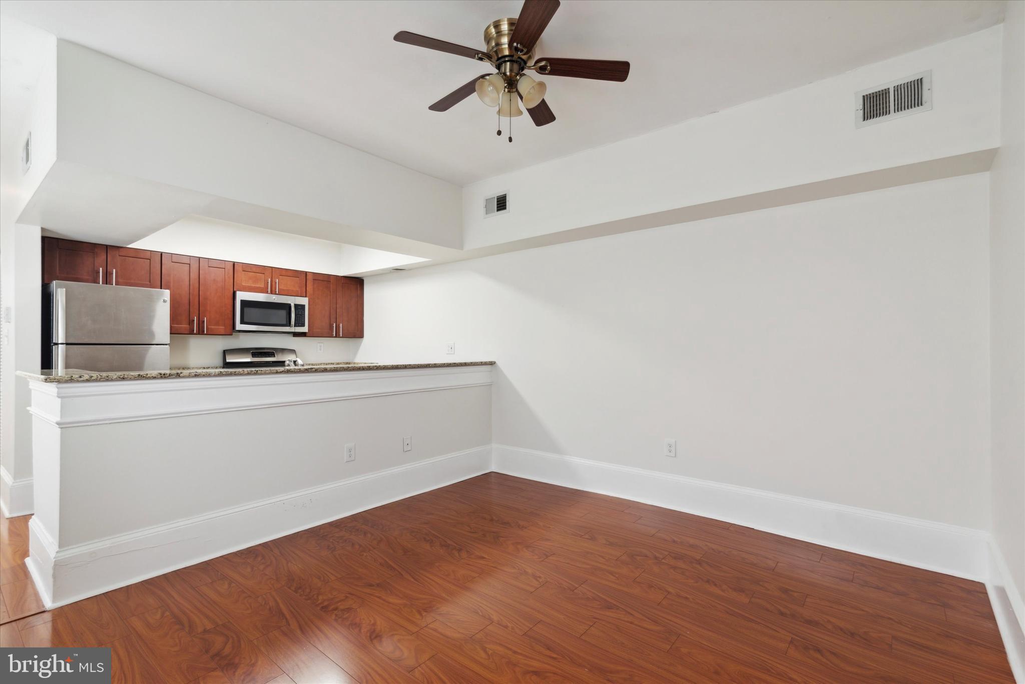 SPRING GARDEN - Residential Lease