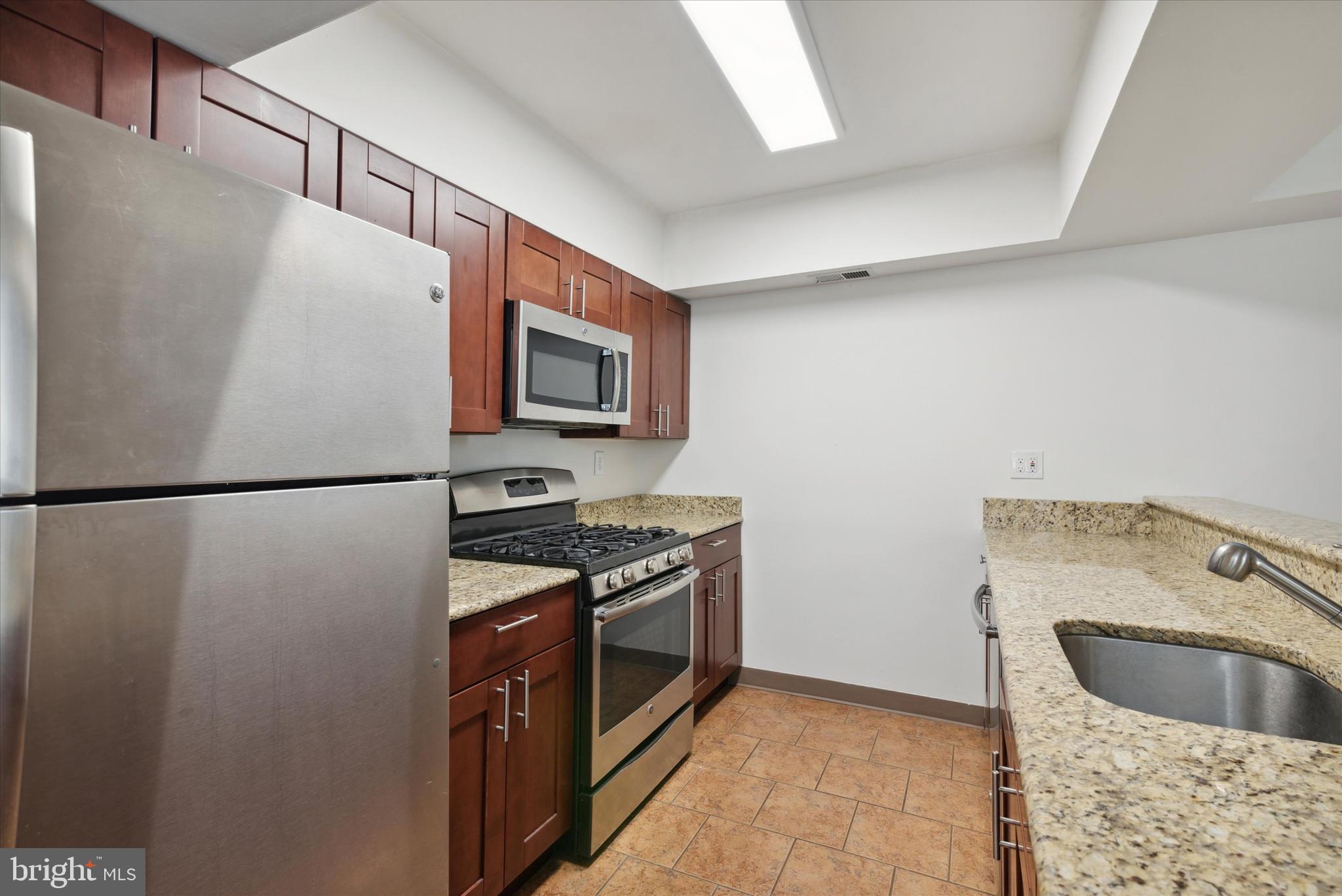 SPRING GARDEN - Residential Lease