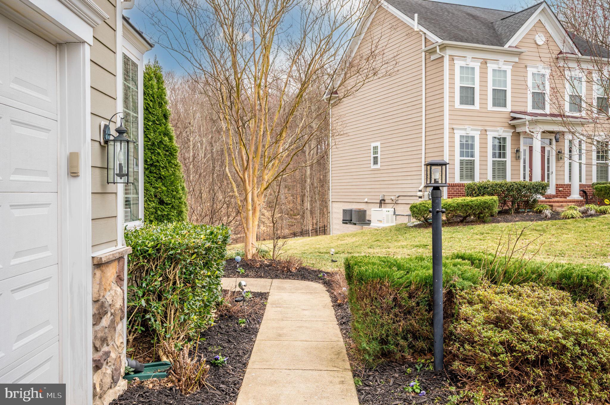 HILLS OF AQUIA - Residential