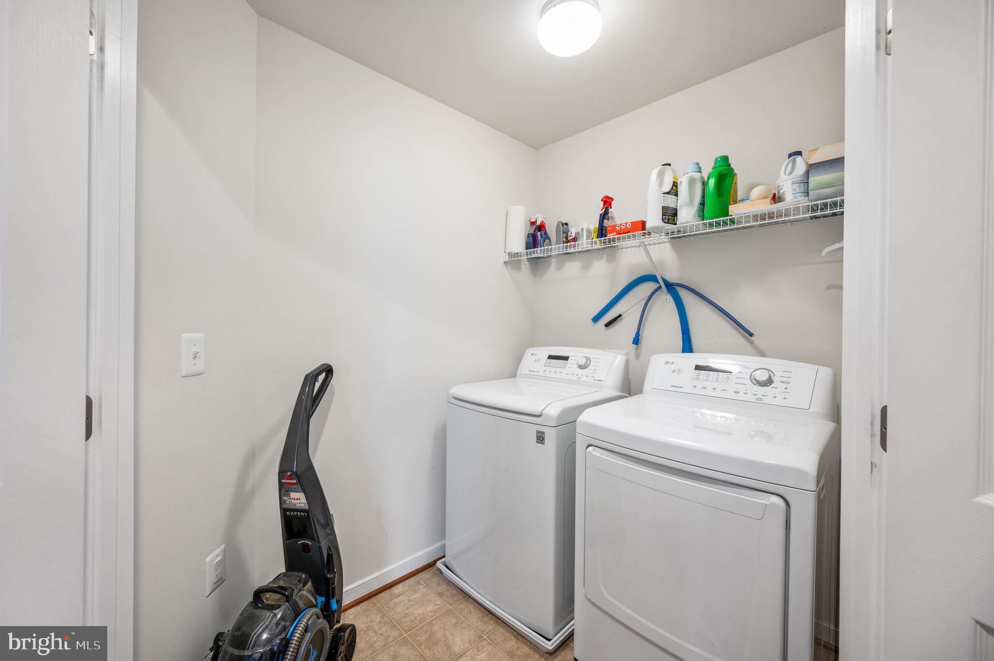 HILLS OF AQUIA - Residential