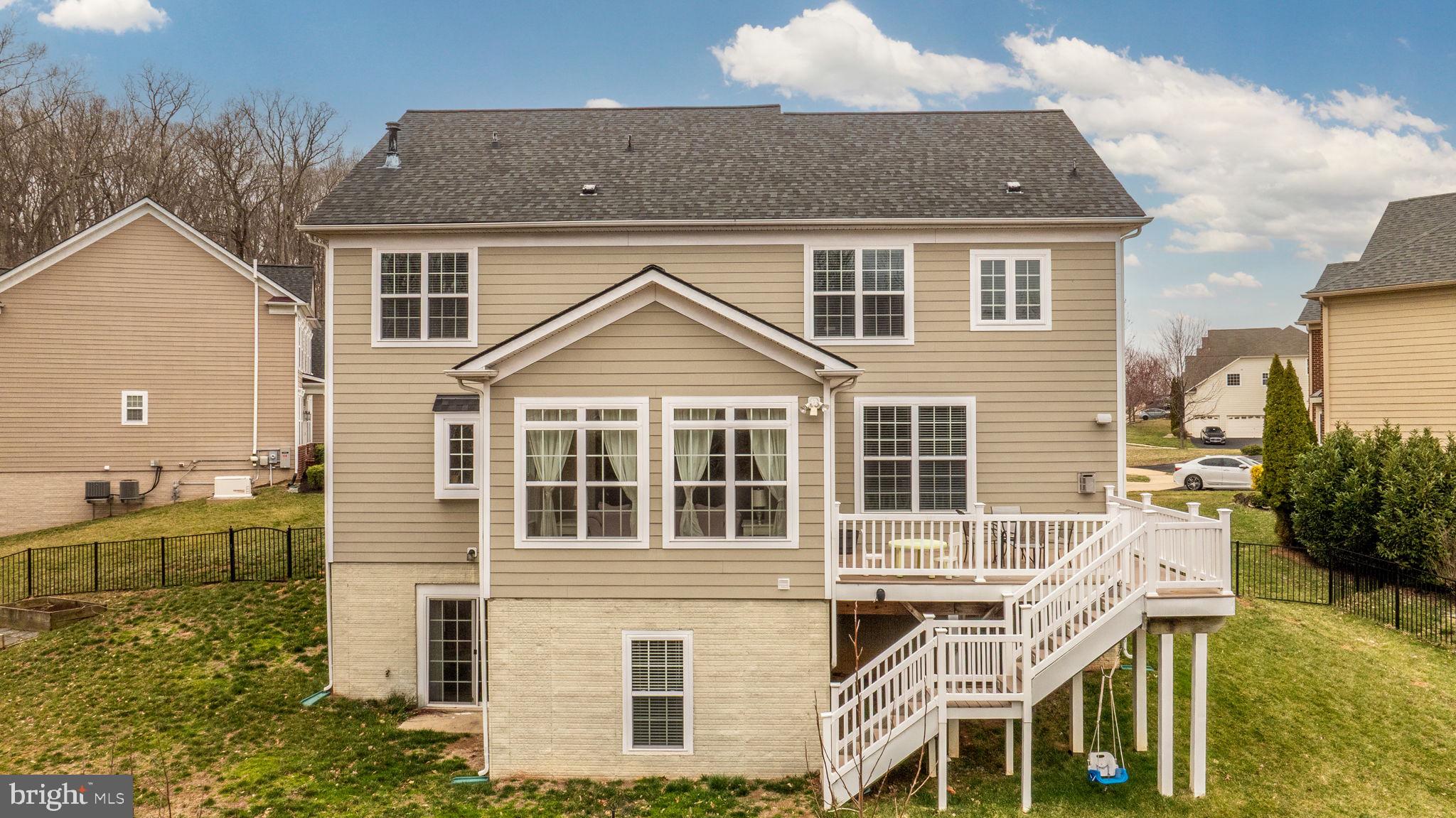 HILLS OF AQUIA - Residential