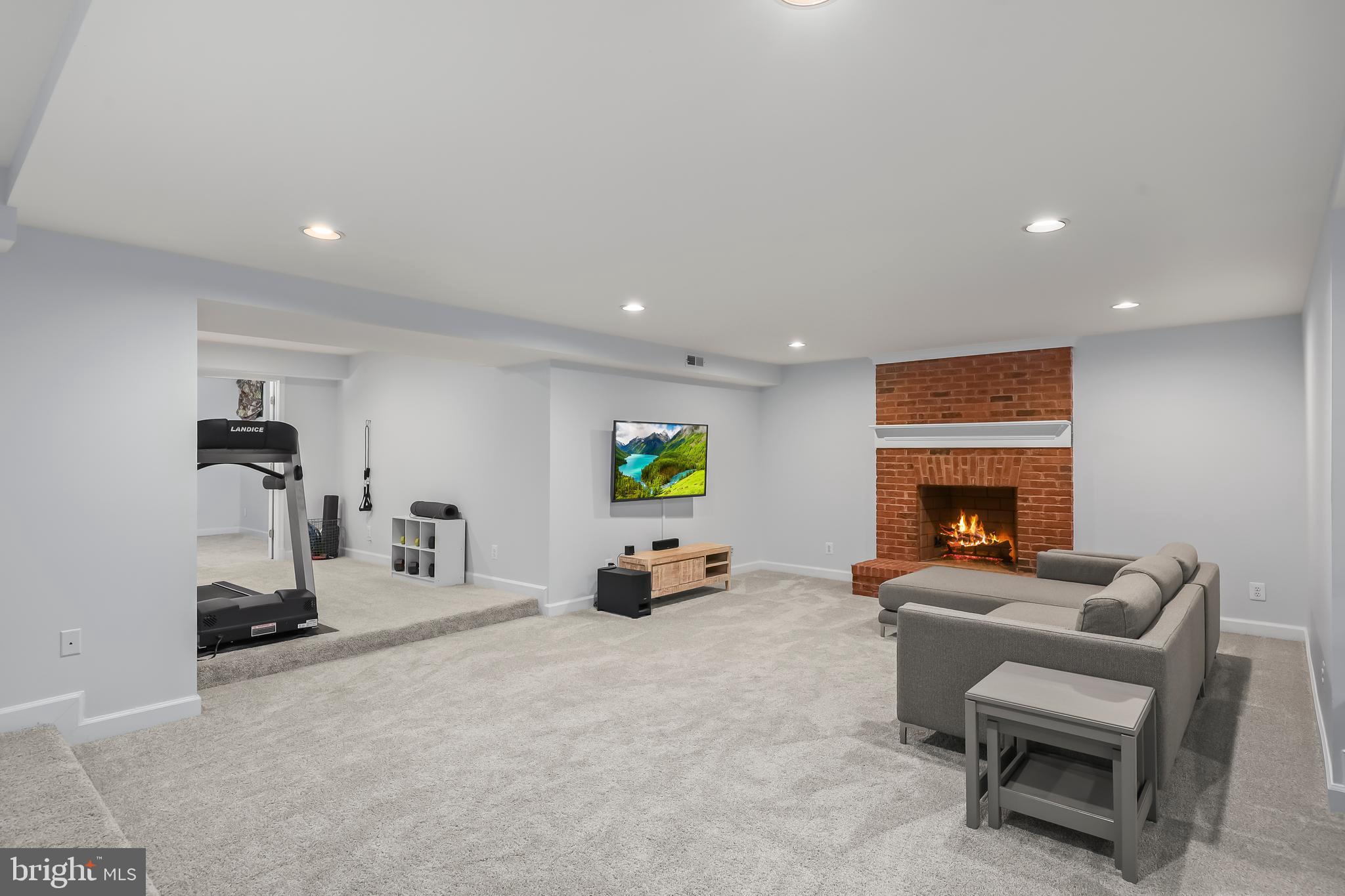 HEARTHSIDE - Residential