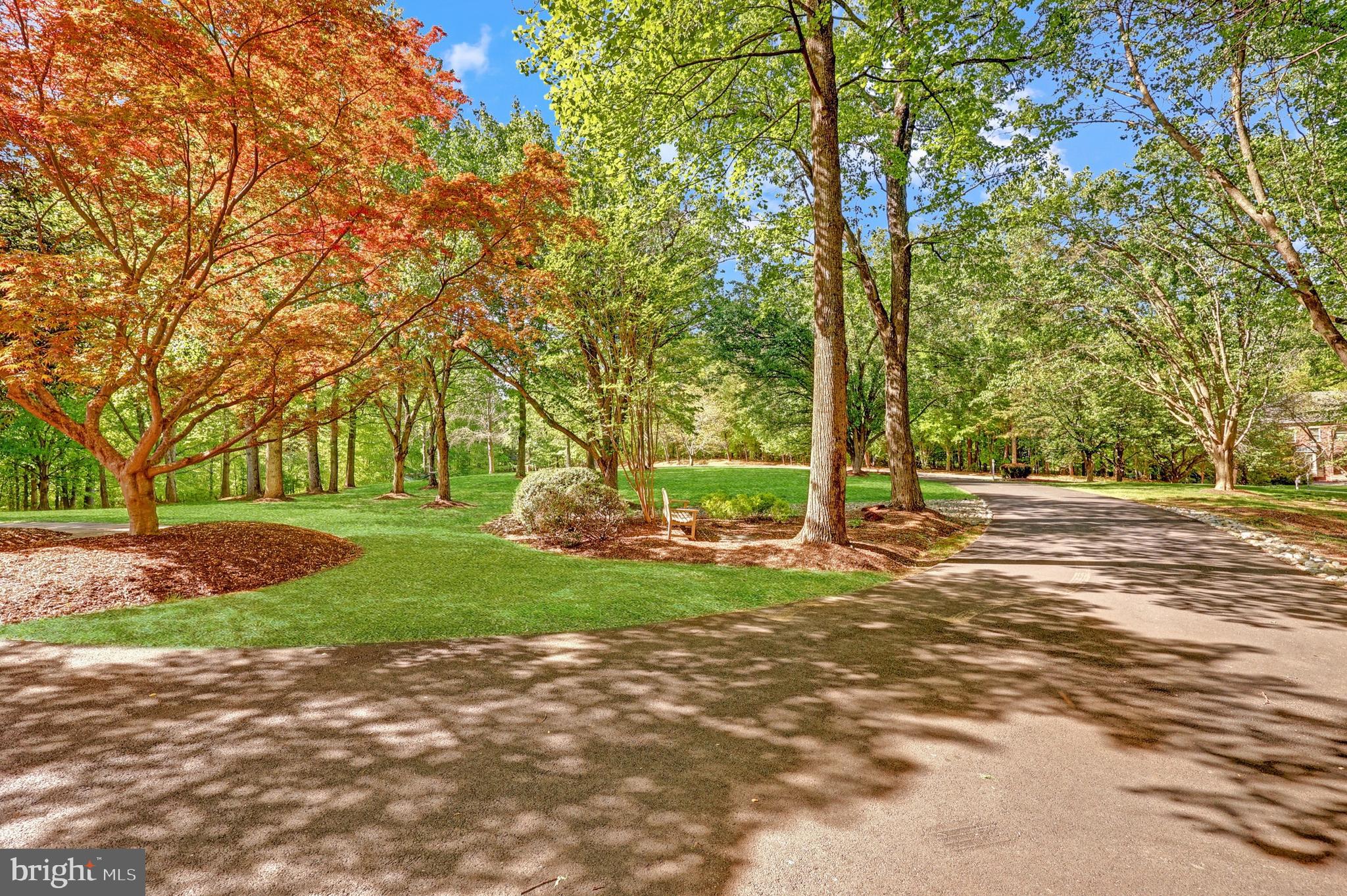 Search Homes 3 10137 COMMUNITY LANE