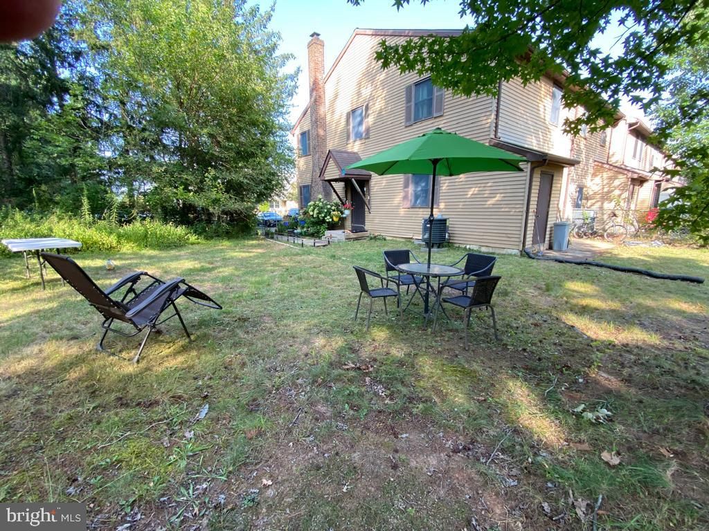 Photo of 1024 Gates Pl, WARMINSTER, PA 18974 (MLS # PABU2102838)