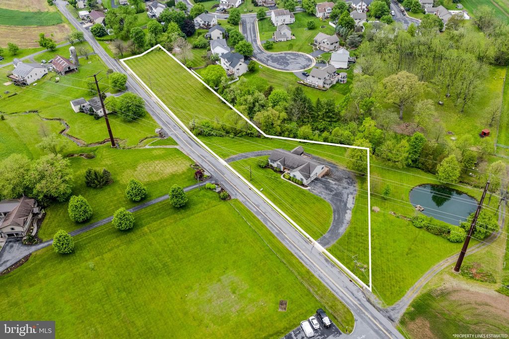 Photo of 331 Brunners Grove Road, REINHOLDS, PA 17569 (MLS # PALA2087558)