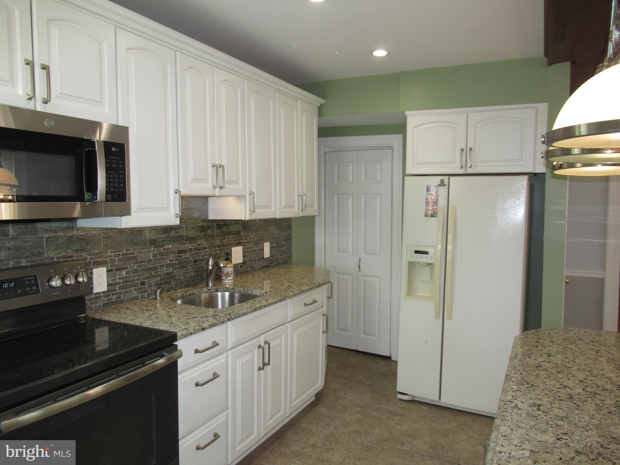 GARRETTFORD - Residential