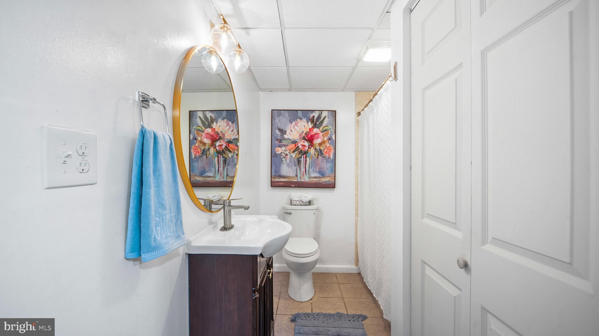 CROMWELL WOODS - Residential