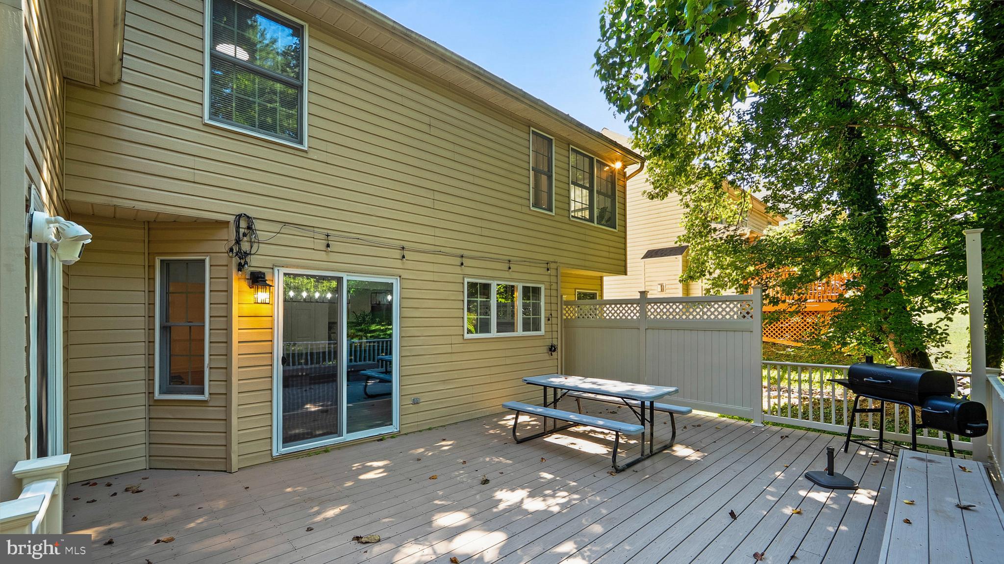 CROMWELL WOODS - Residential