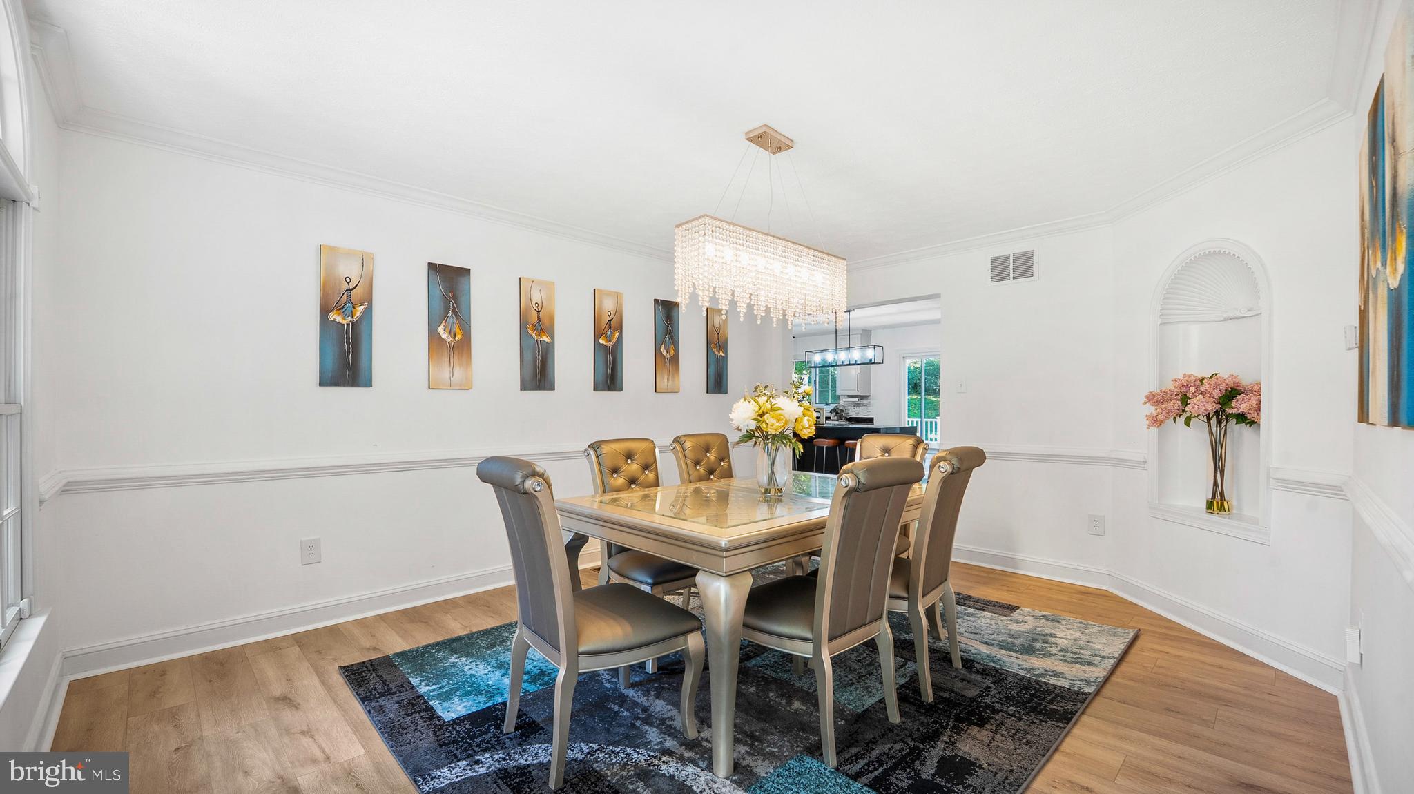 CROMWELL WOODS - Residential