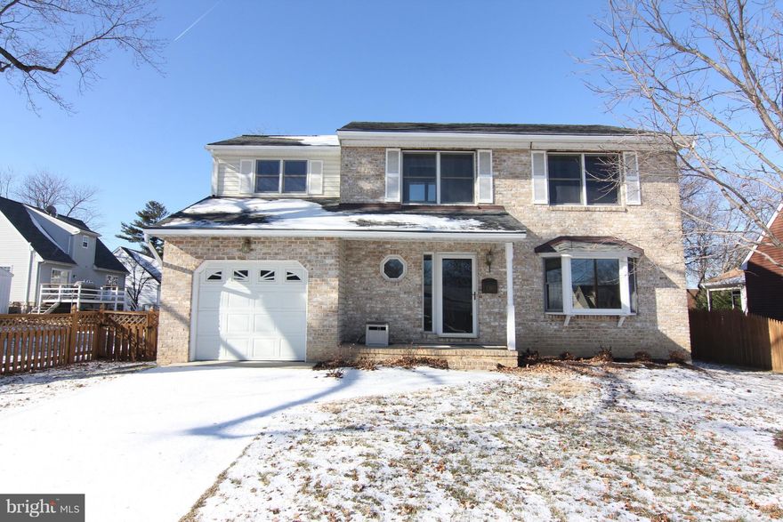 Contract fell thru! Take a look at this again!Owners made this like new again!  Fresh paint//new carpets// some new appliances. It is ready for the pickiest tenant!  Must have excellent credit.