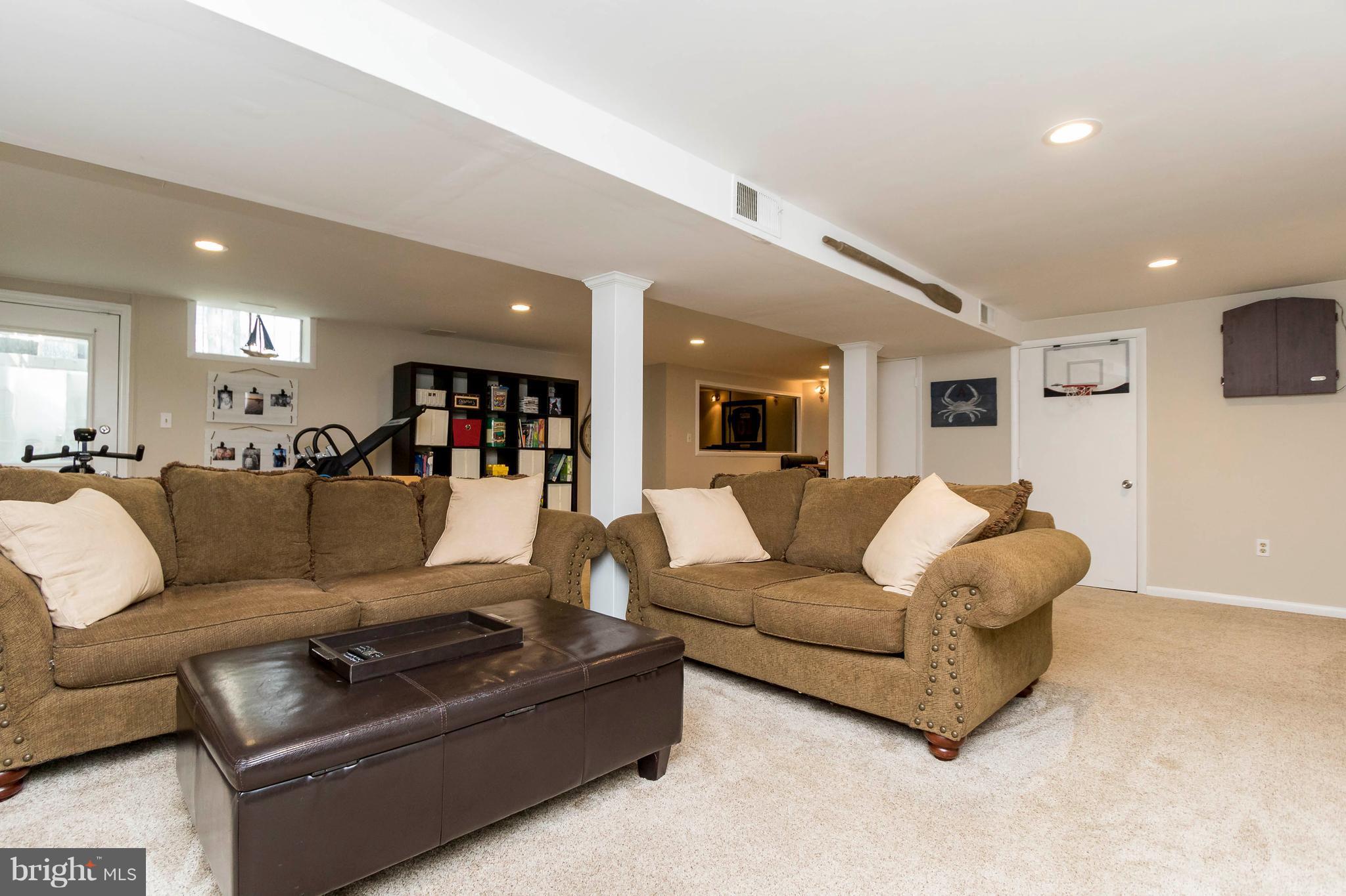 SHIPLEYS CHOICE - Residential