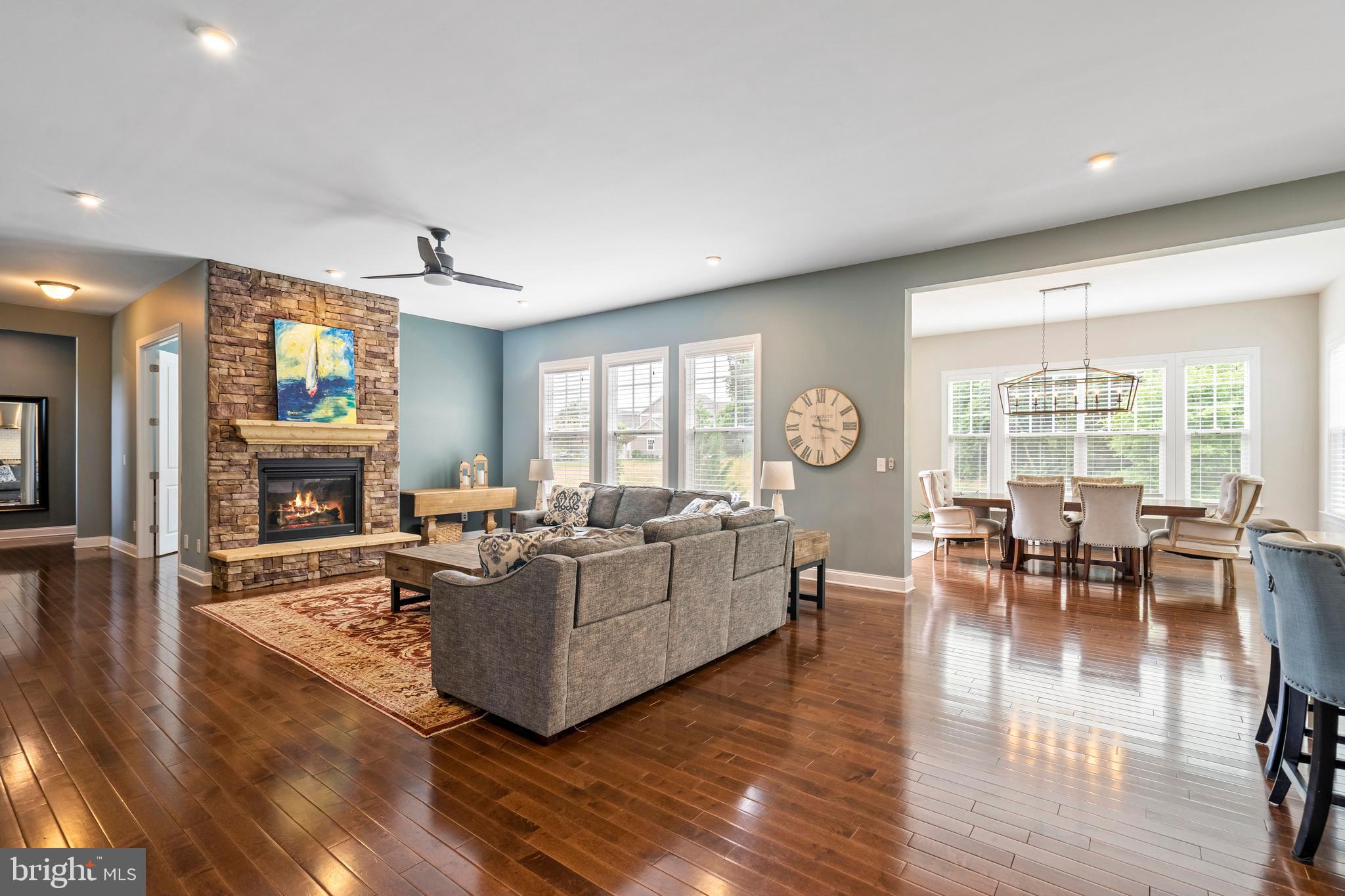 GROVE AT WILLOWSFORD - Residential