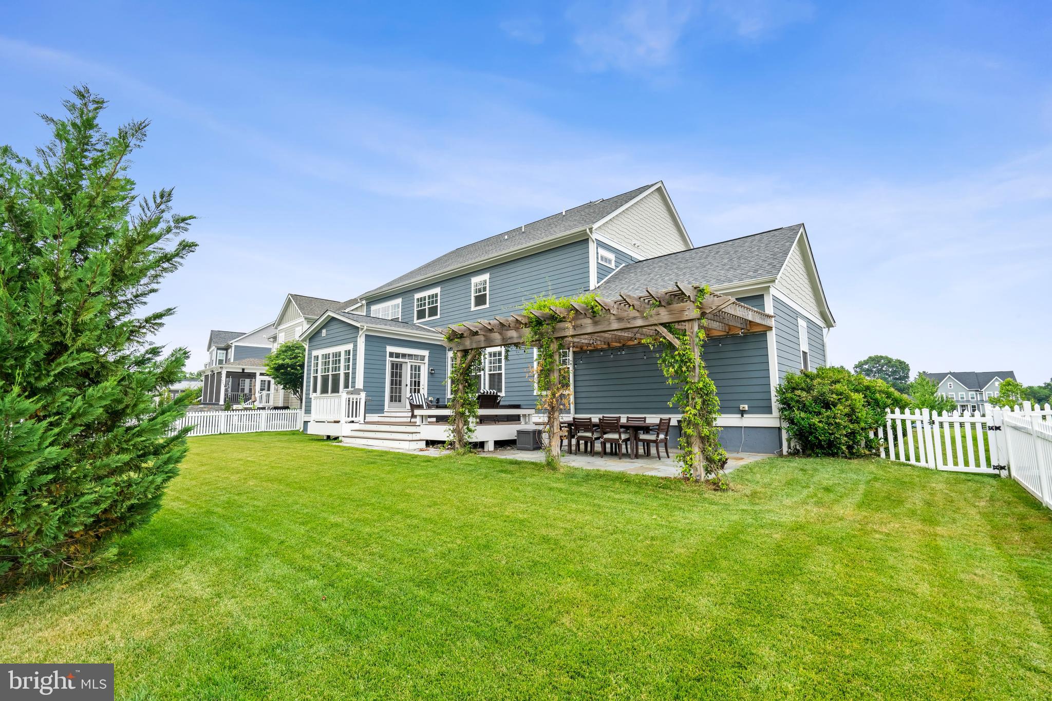 GROVE AT WILLOWSFORD - Residential