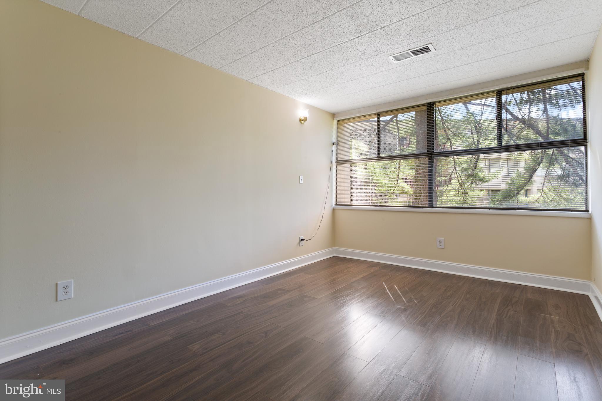 PRESIDENTIAL PARK - Residential