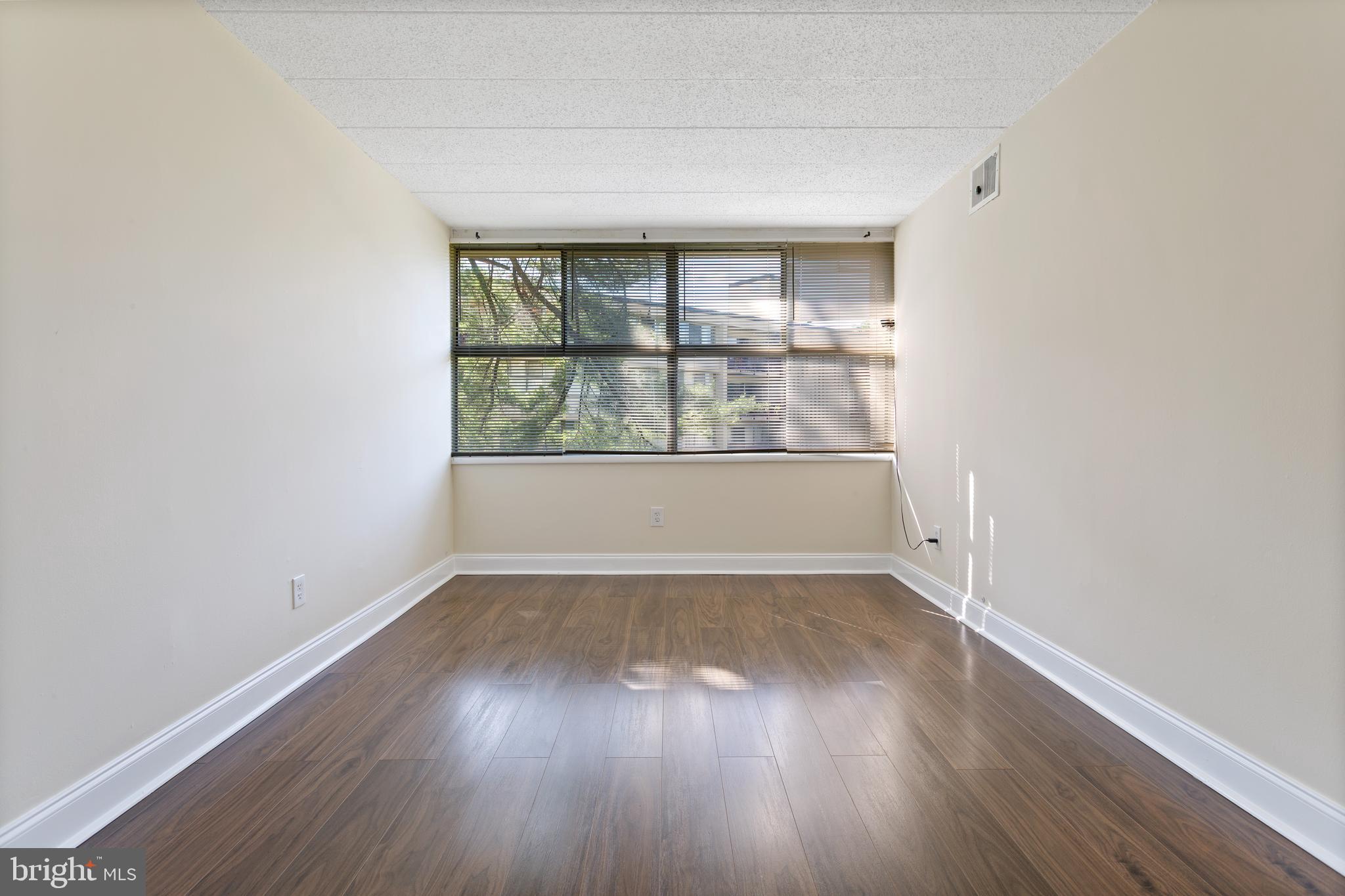 PRESIDENTIAL PARK - Residential