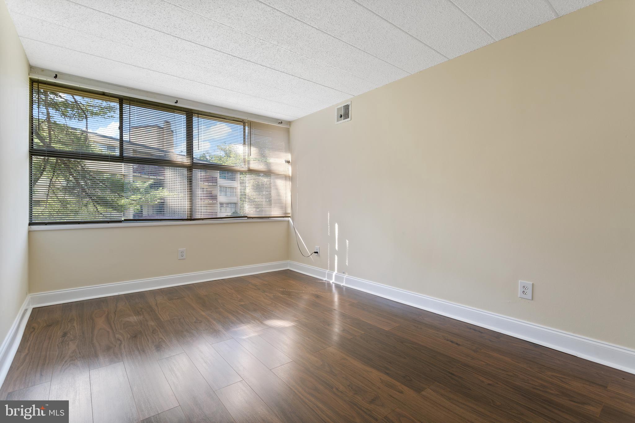 PRESIDENTIAL PARK - Residential