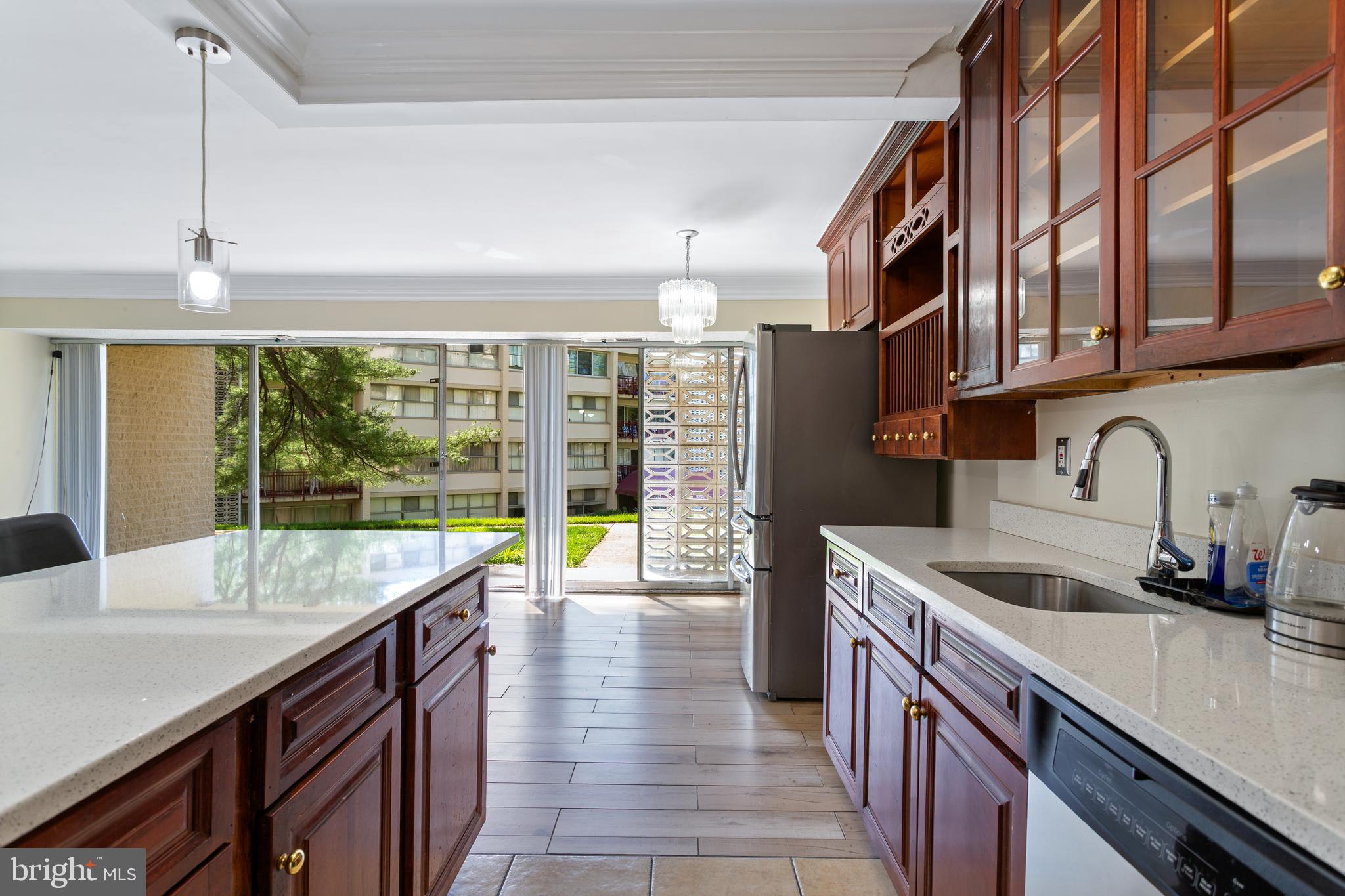 PRESIDENTIAL PARK - Residential