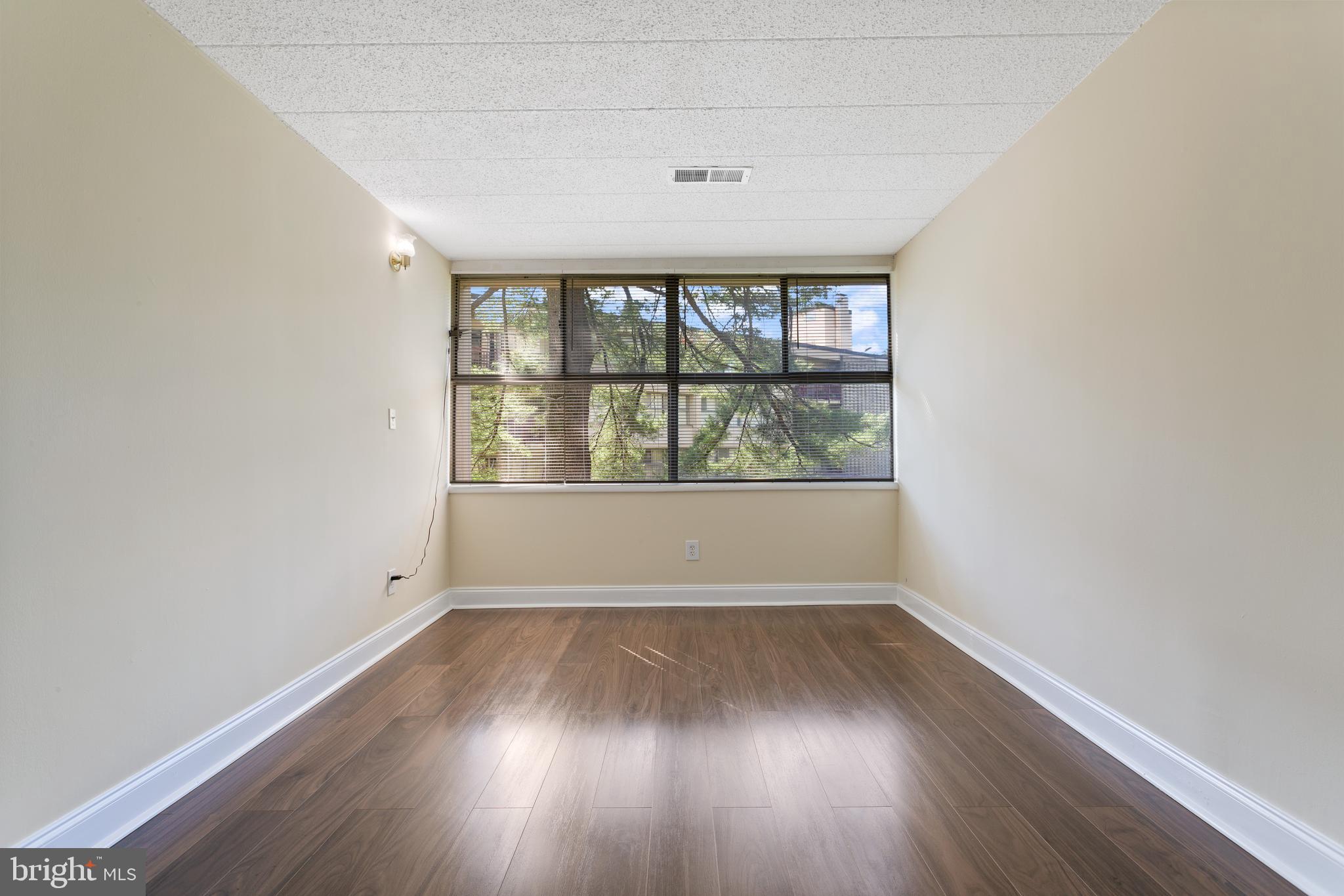 PRESIDENTIAL PARK - Residential